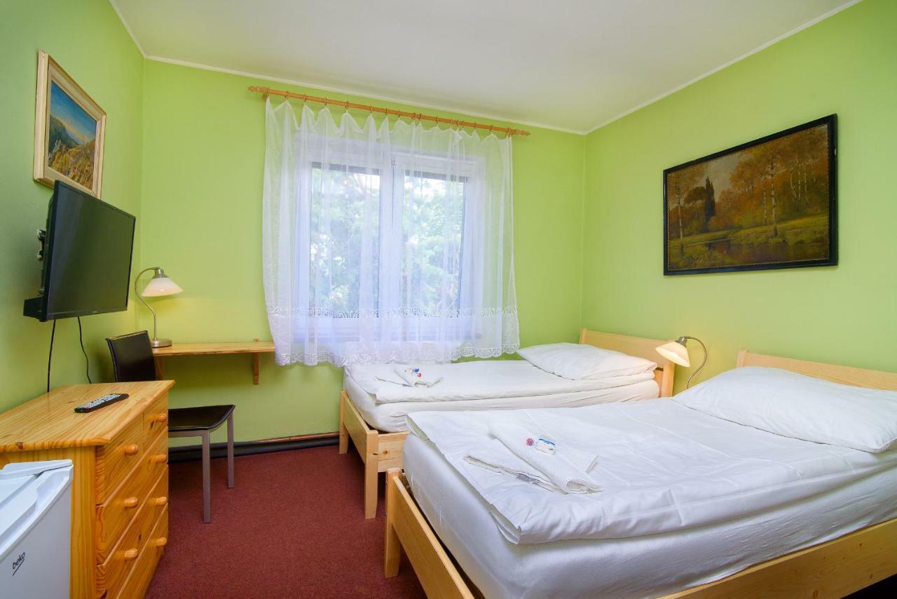 Max Prague