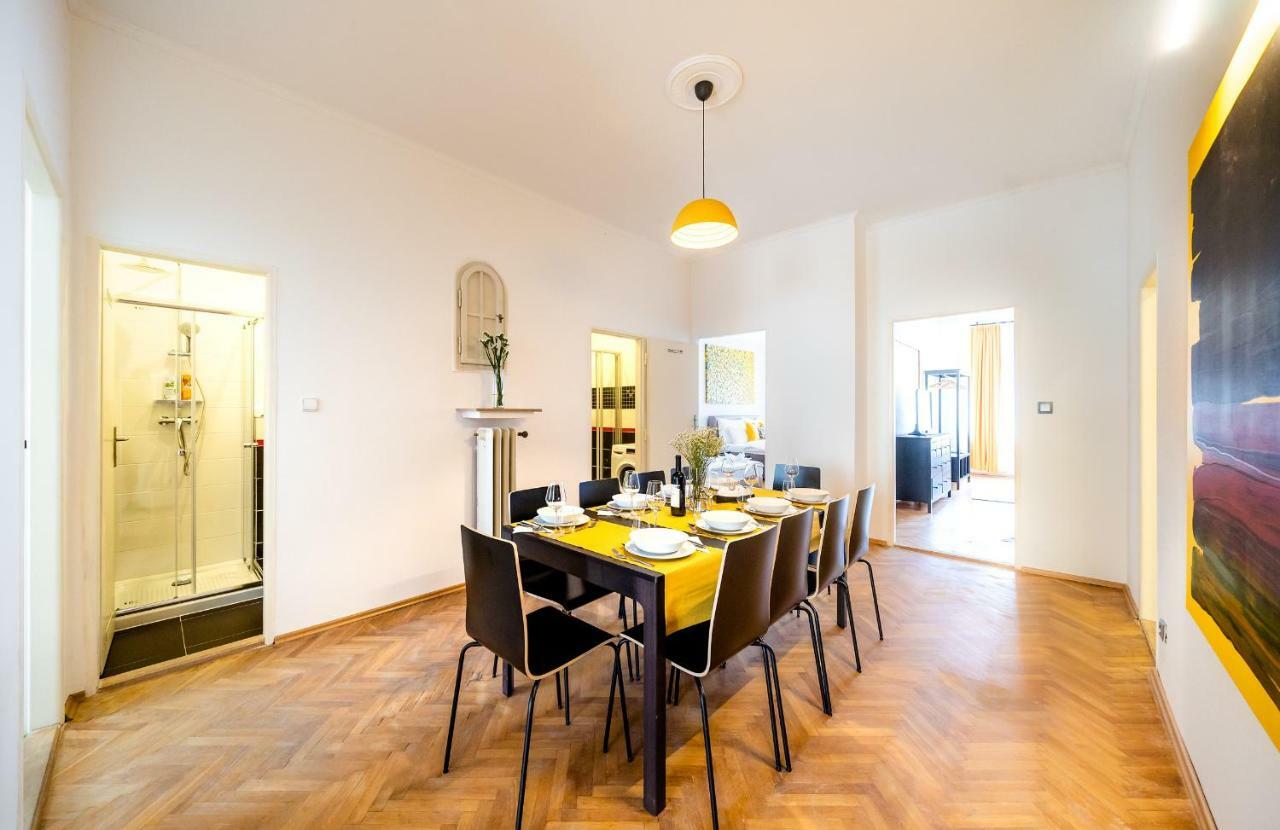Michal&michael's Daire Prag