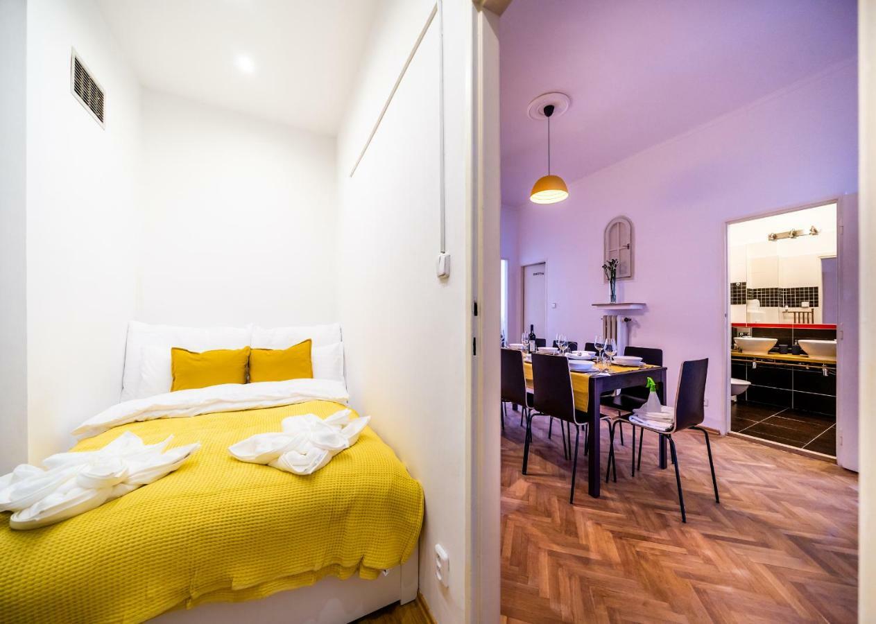Michal&michael's Daire Prag