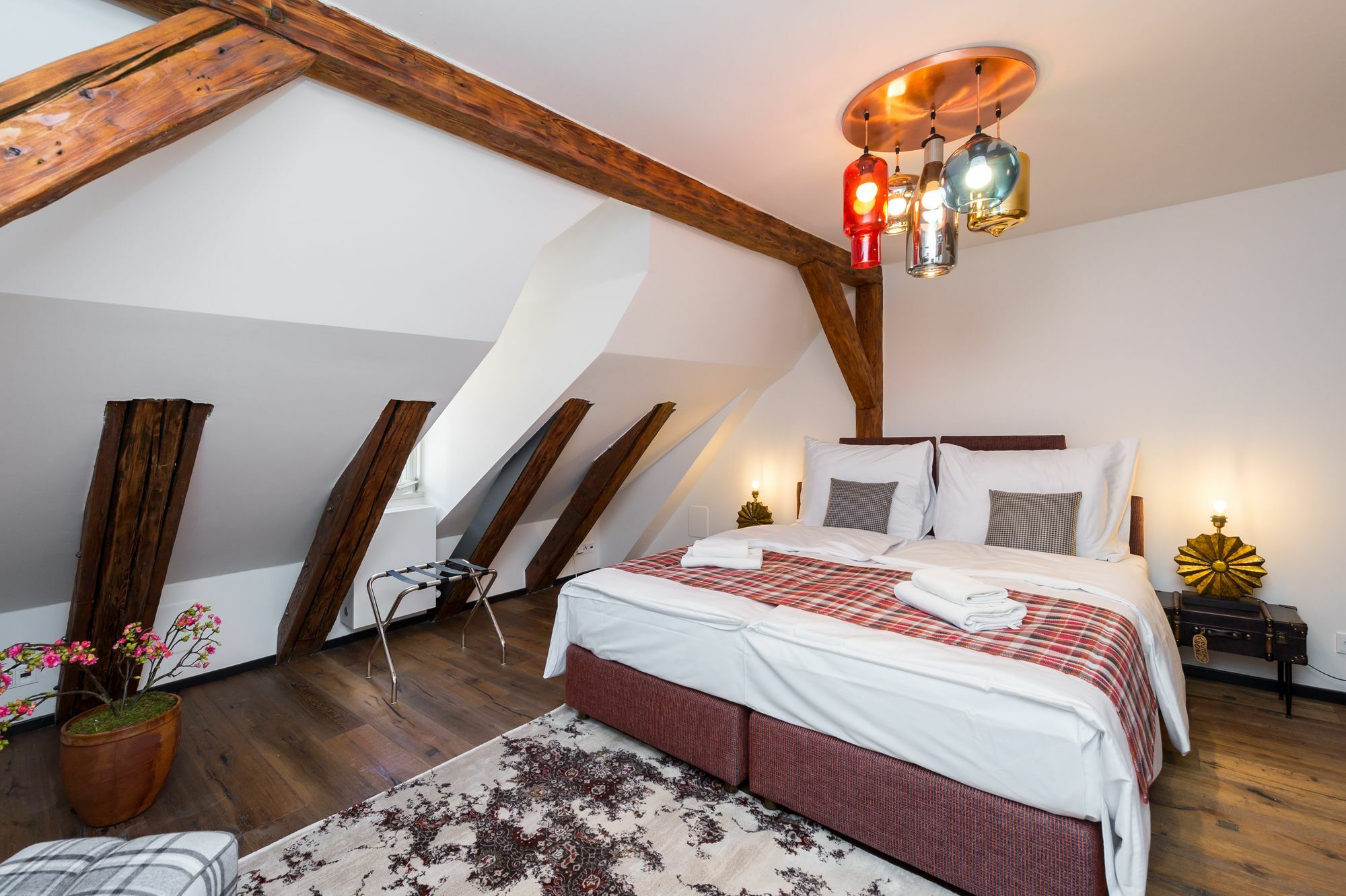Apartment Empirent Castle Prague
