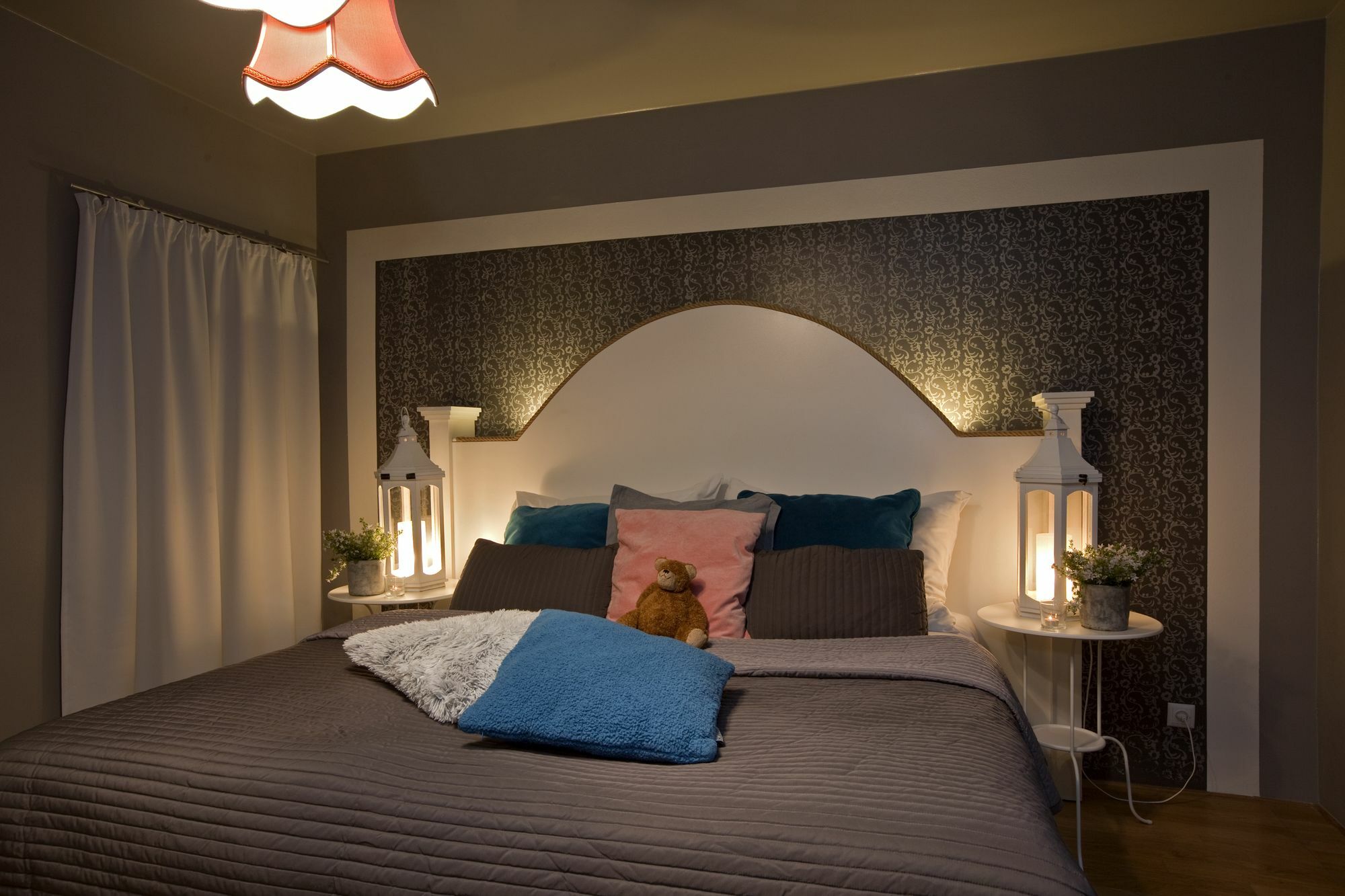 Royal Aparthotel 4*