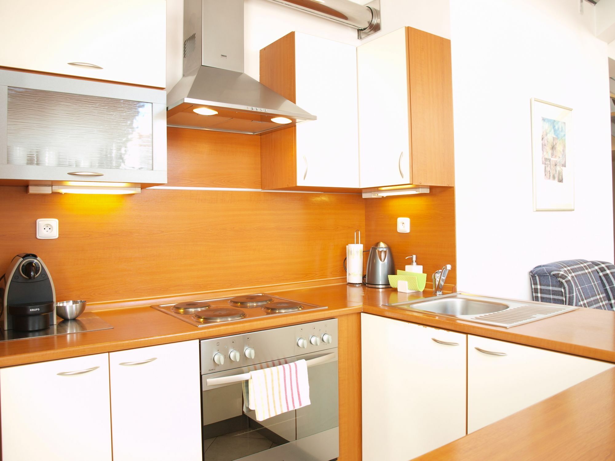 Apartment Center