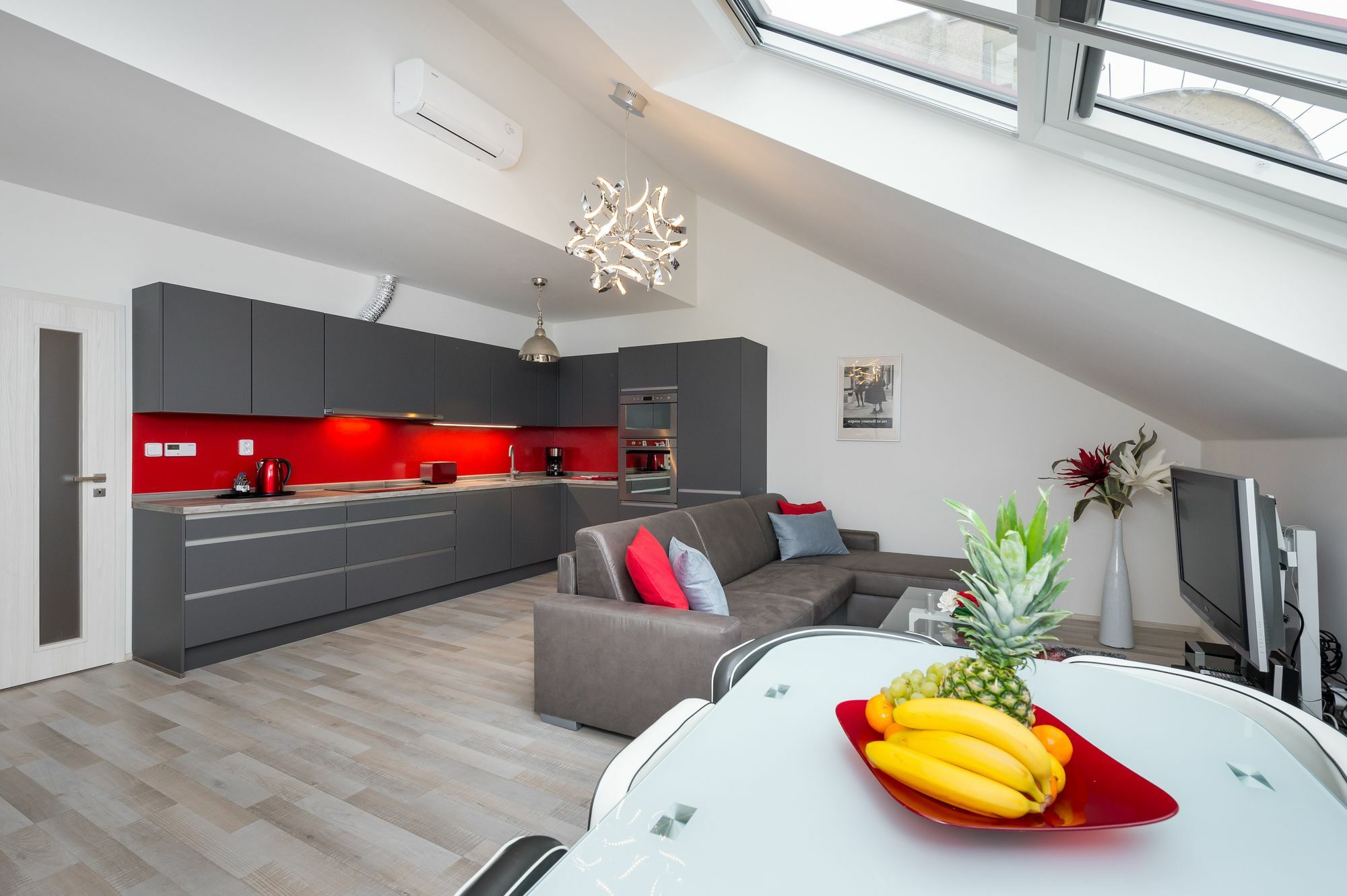 Sokolska Apartment *