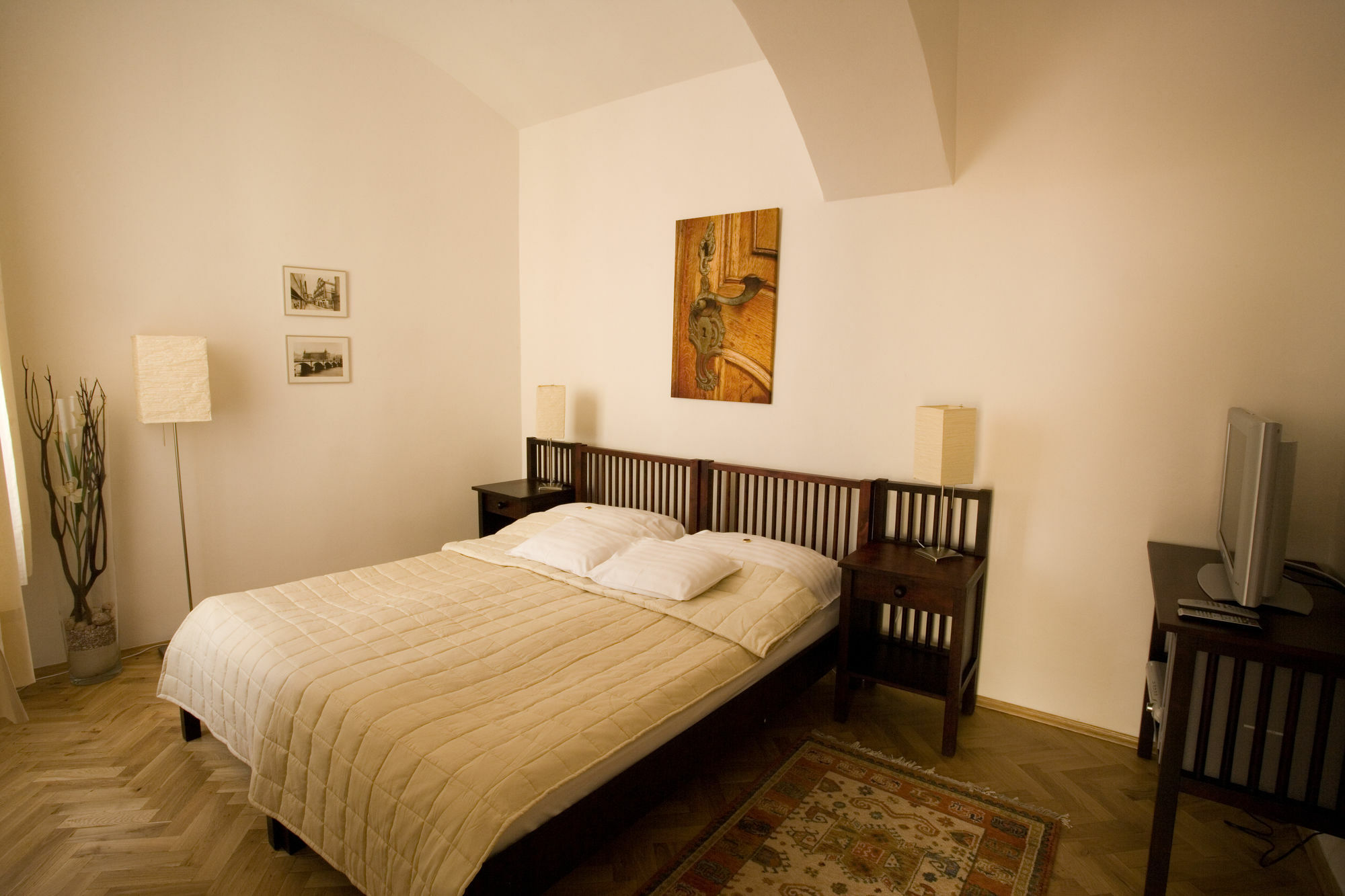 Domus Henrici Otel