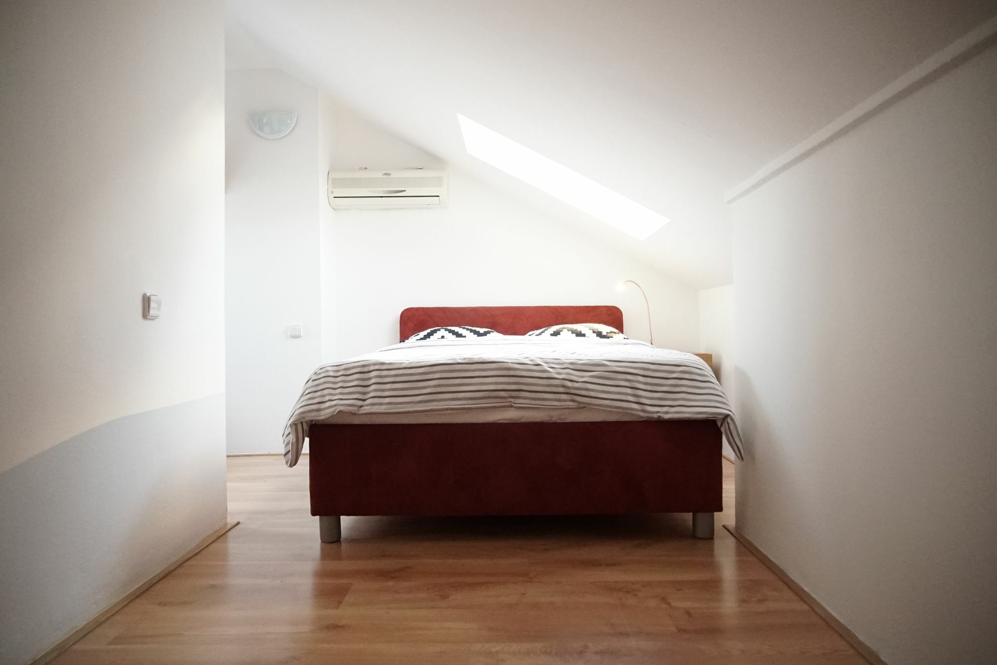 Attic Flat With Amazing Terrace Apartment