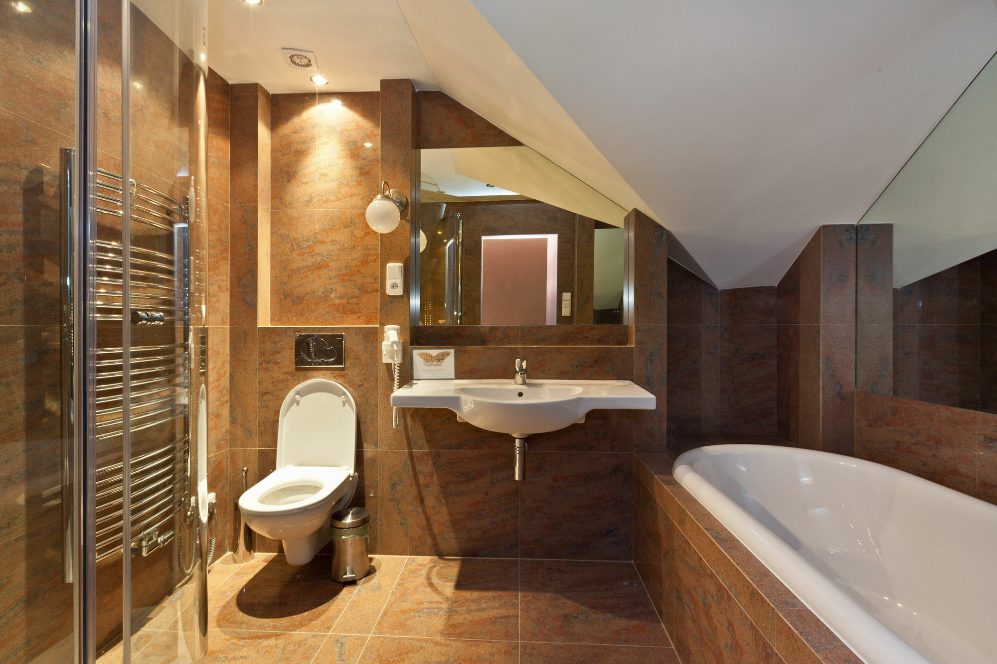 Apart Otel Cathedral 4*