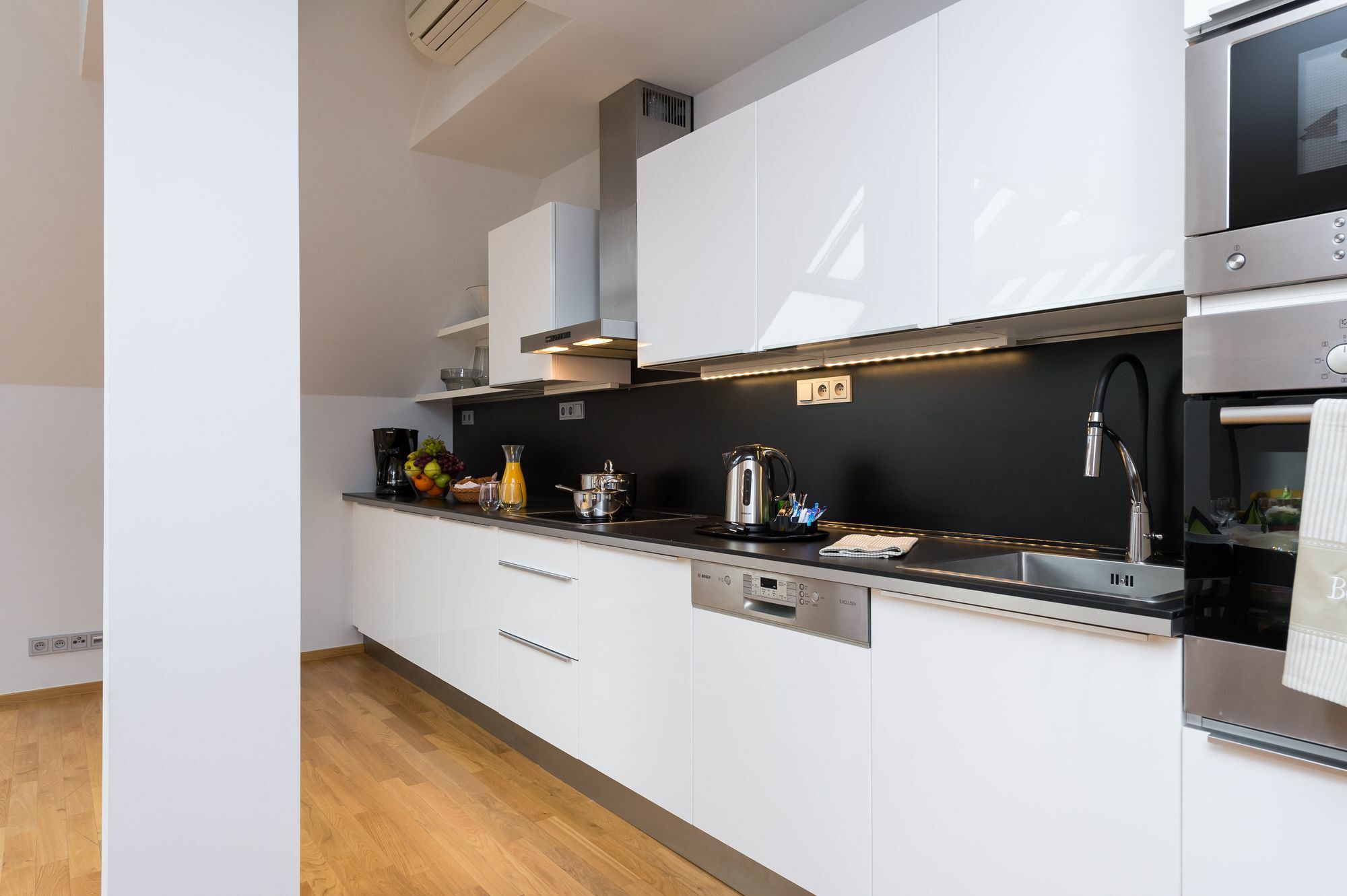 Empirent Rose Apartment