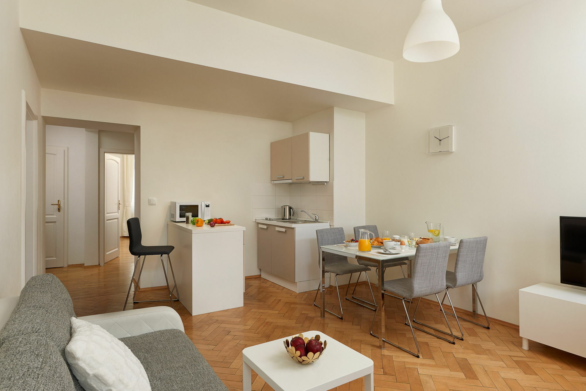 Vocelova 4* Prague