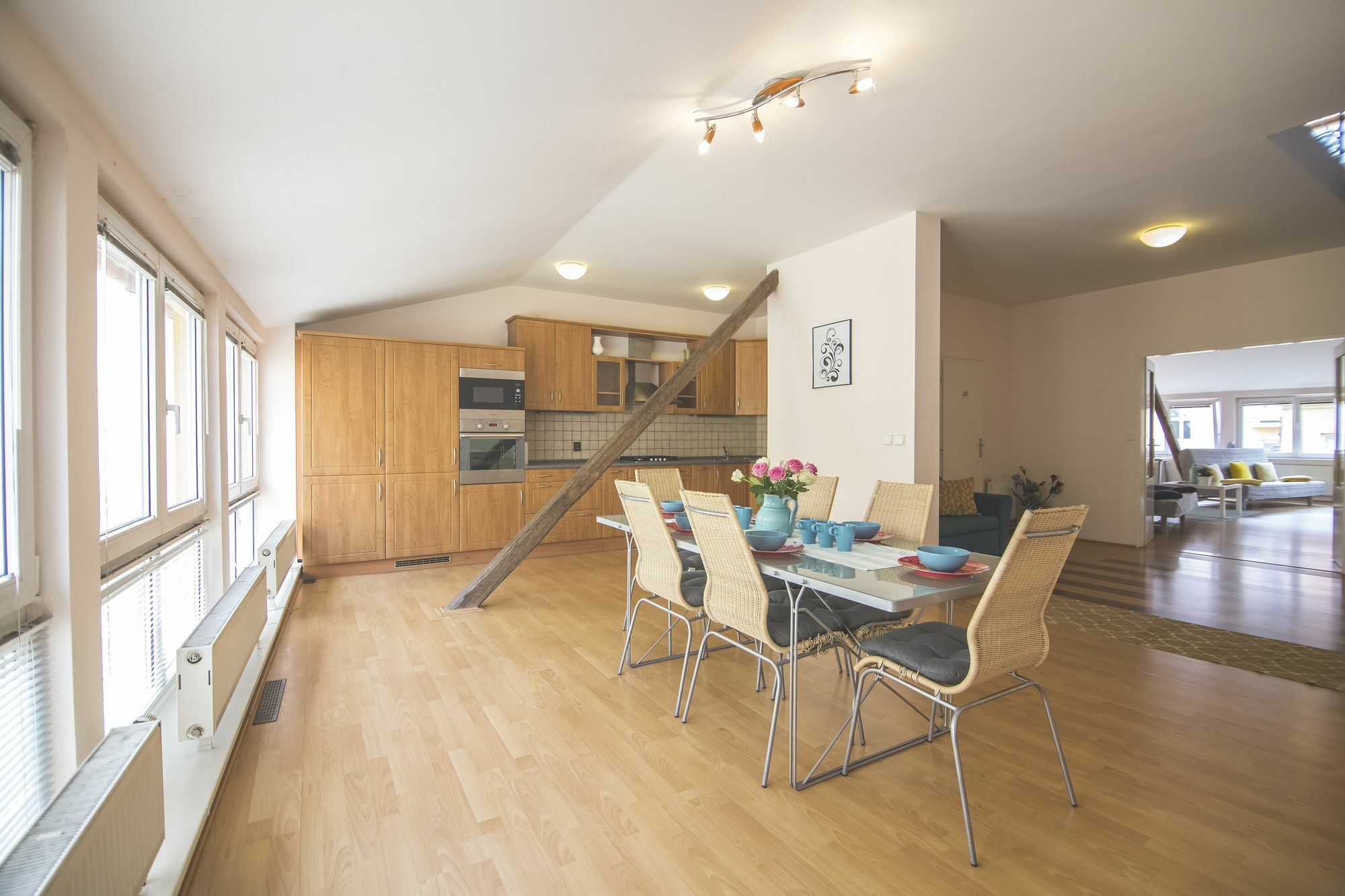 Good Time Duplex Apartment