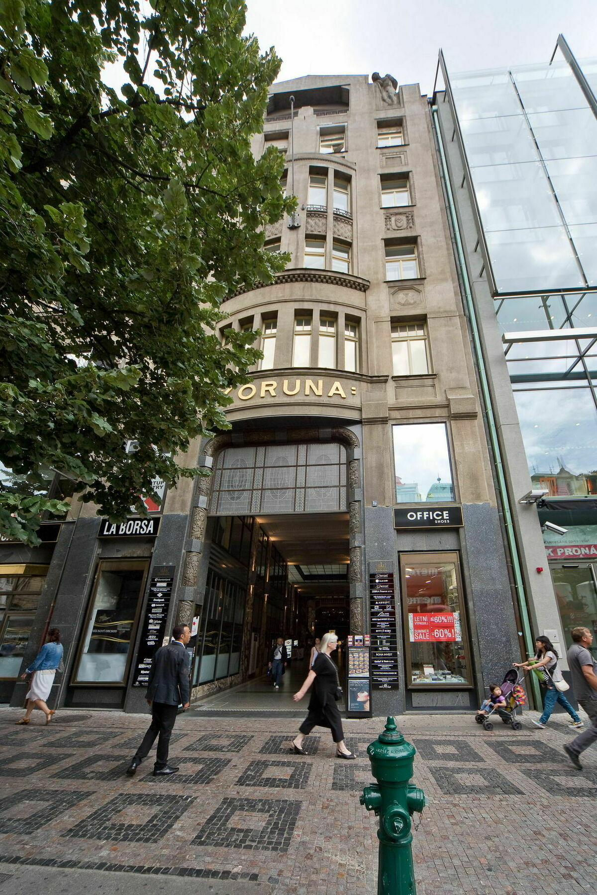Merchant's Crown Hotel 4*