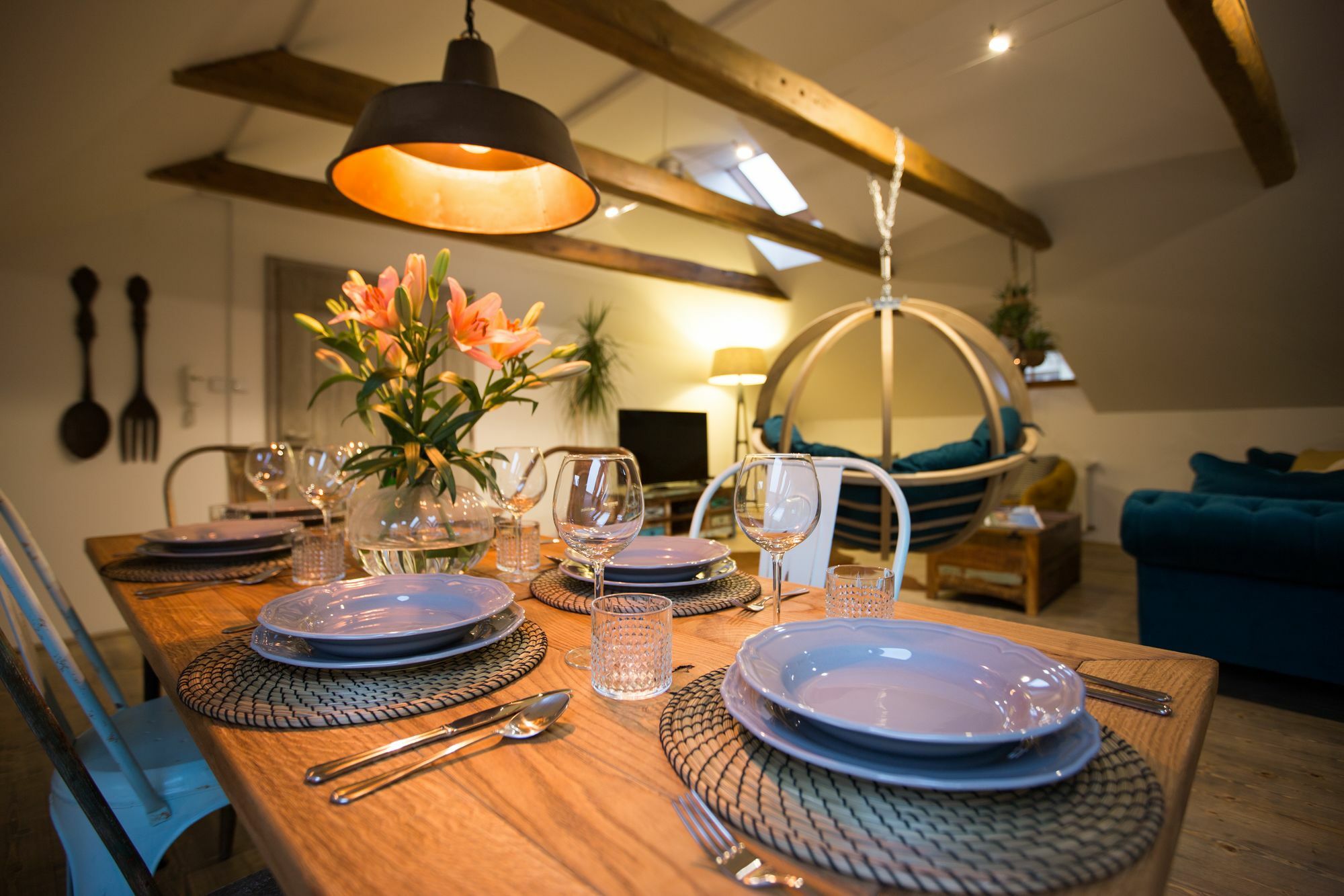 Appartement Gigantic Boho Chic 3 Bedroom 3 Bathroom Loft With Hanging Chair