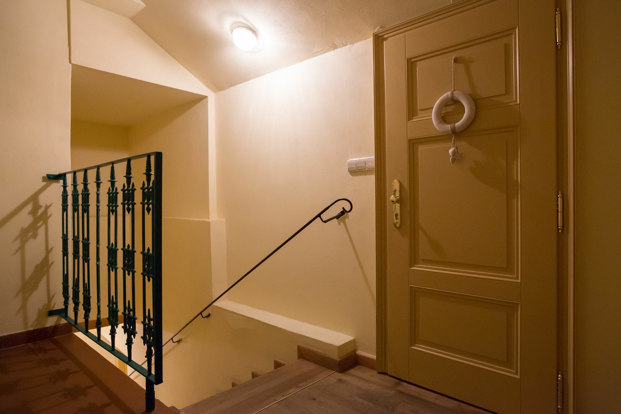 Gigantic Boho Chic 3 Bedroom 3 Bathroom Loft With Hanging Chair * Prague