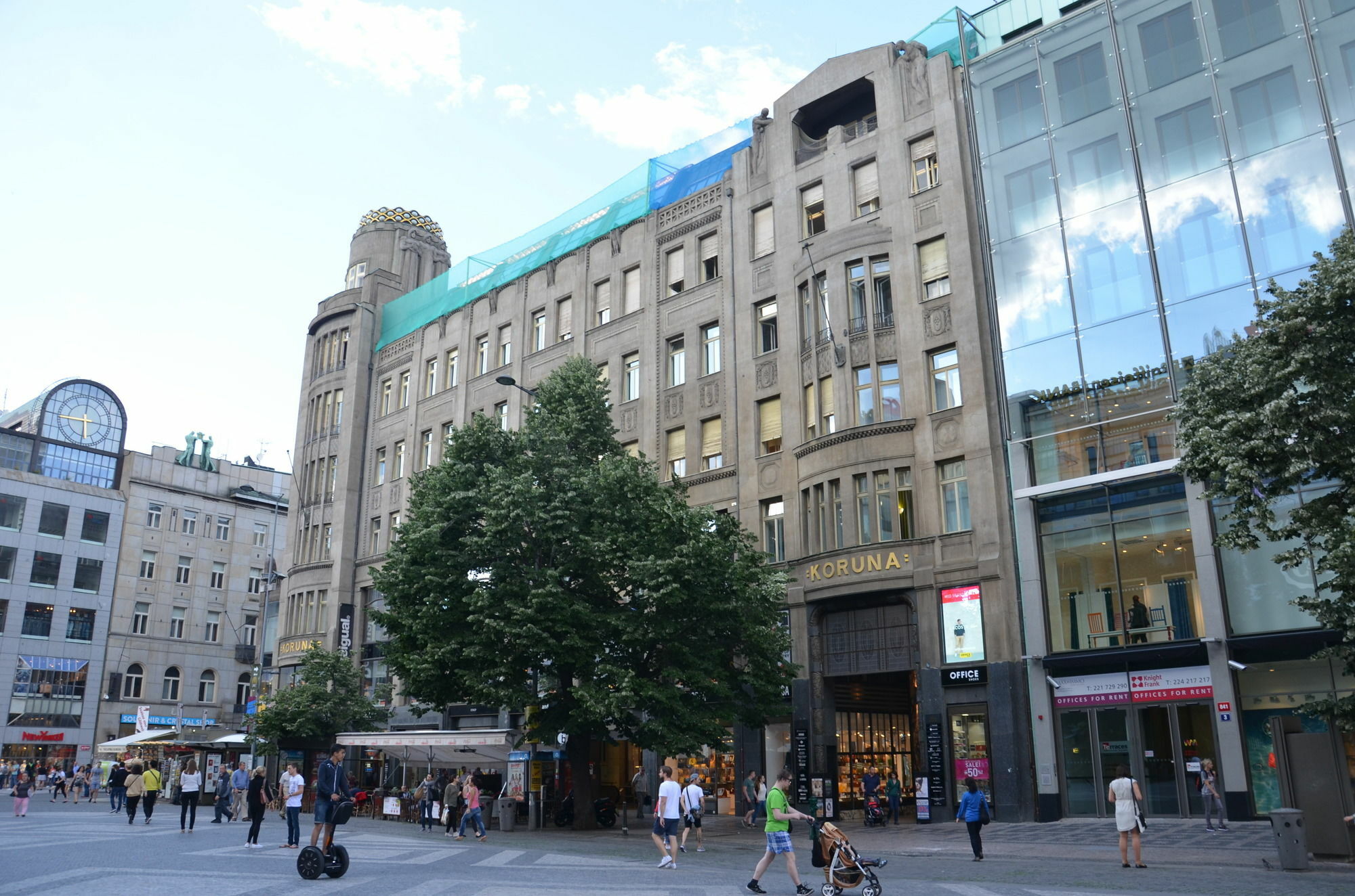 Merchant's Crown Hotel Prague
