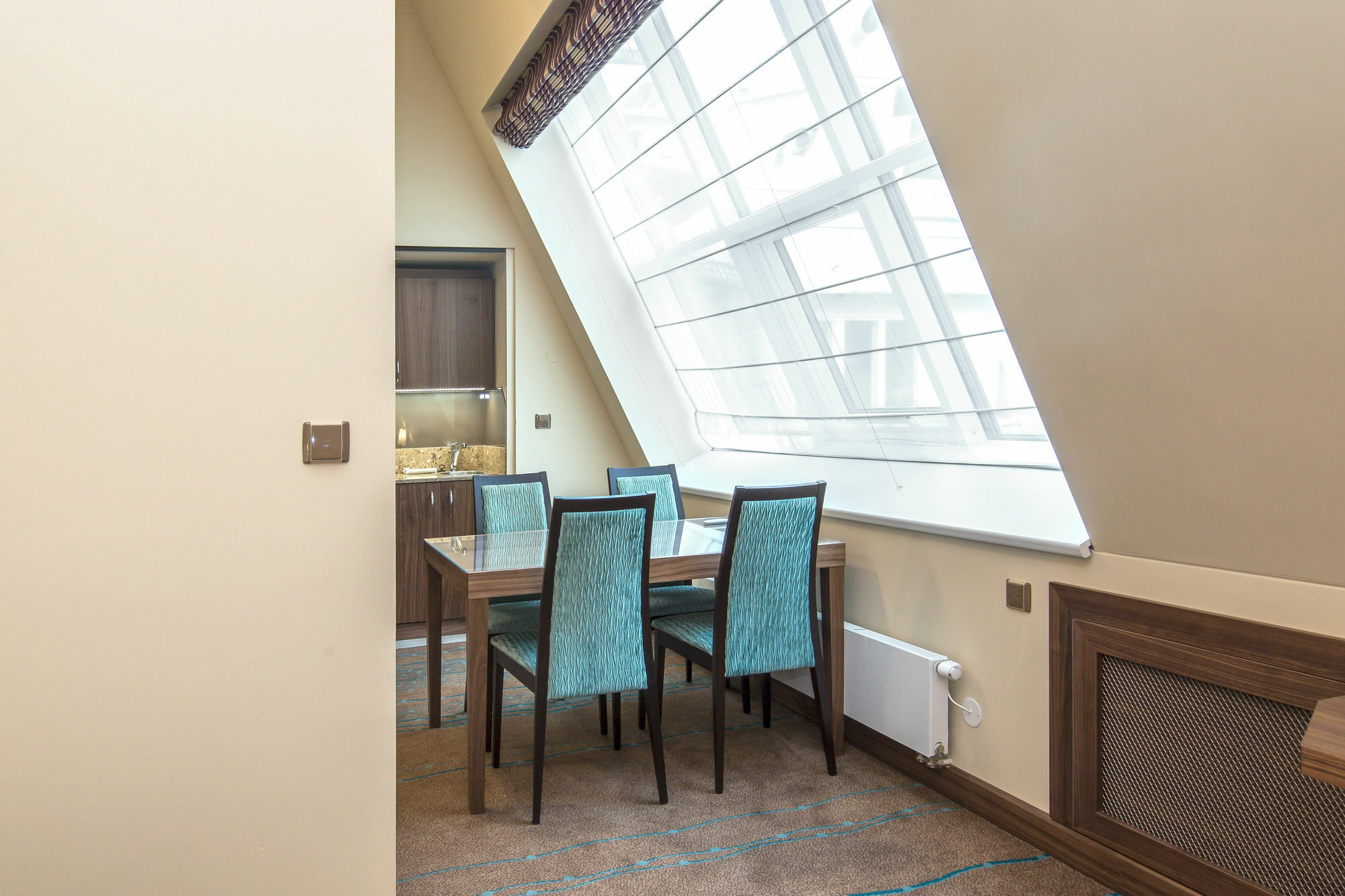 Hotel Merchant's Crown 4*
