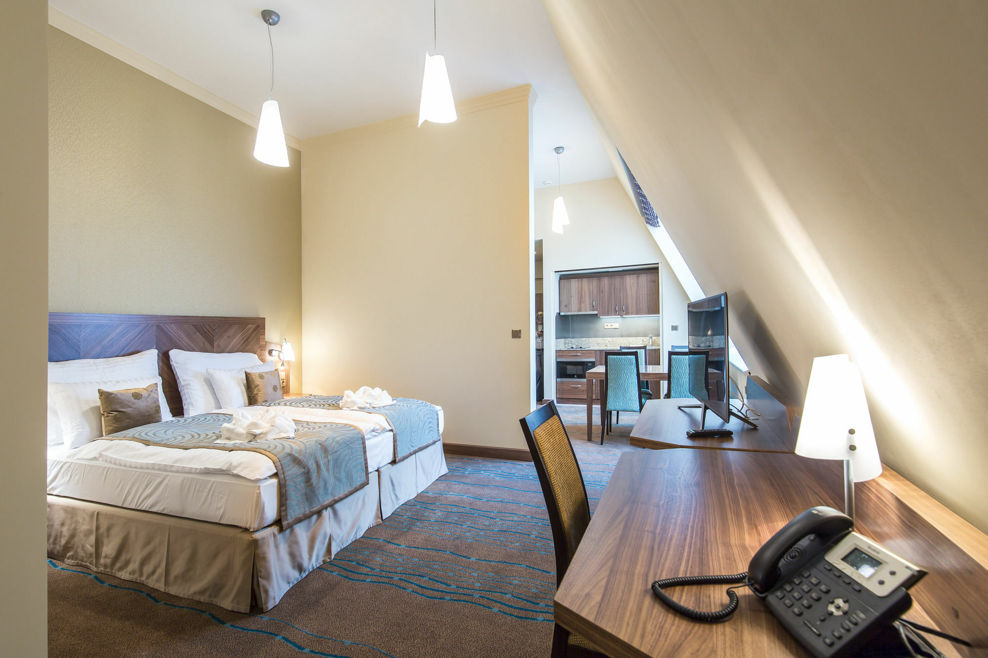Merchant's Crown 4* Prague