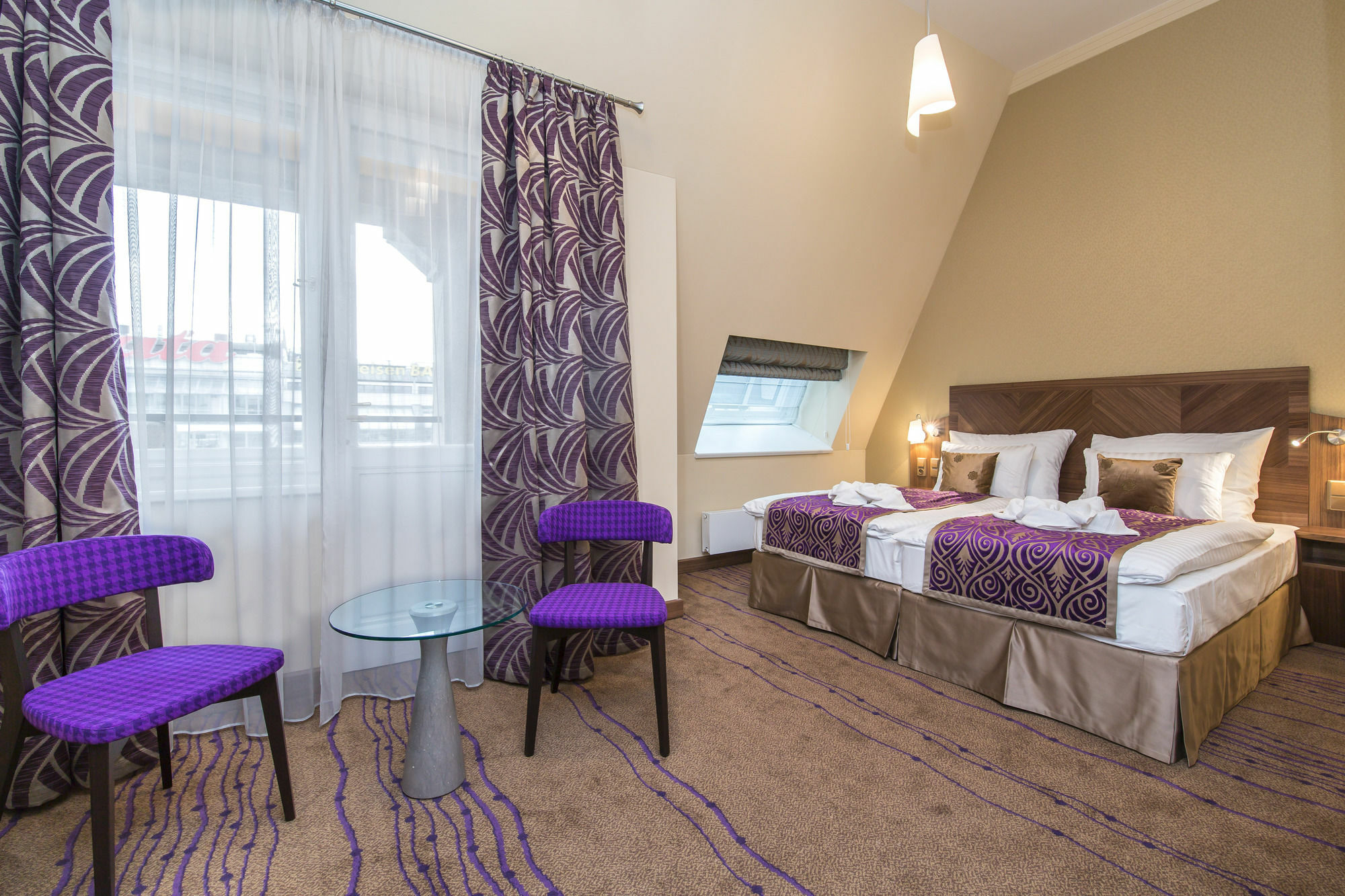 Merchant's Crown 4* Prague