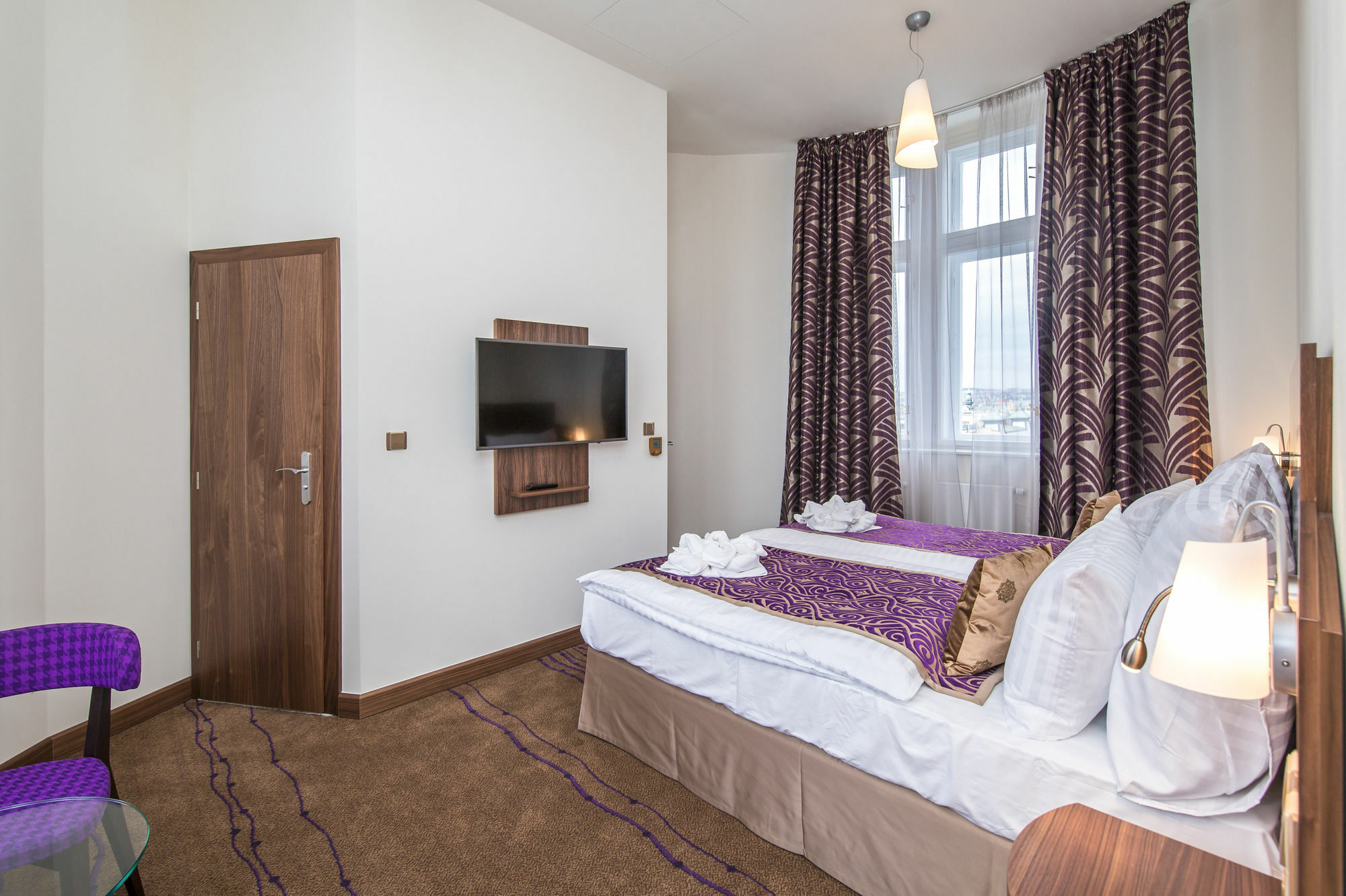 Merchant's Crown 4* Prague