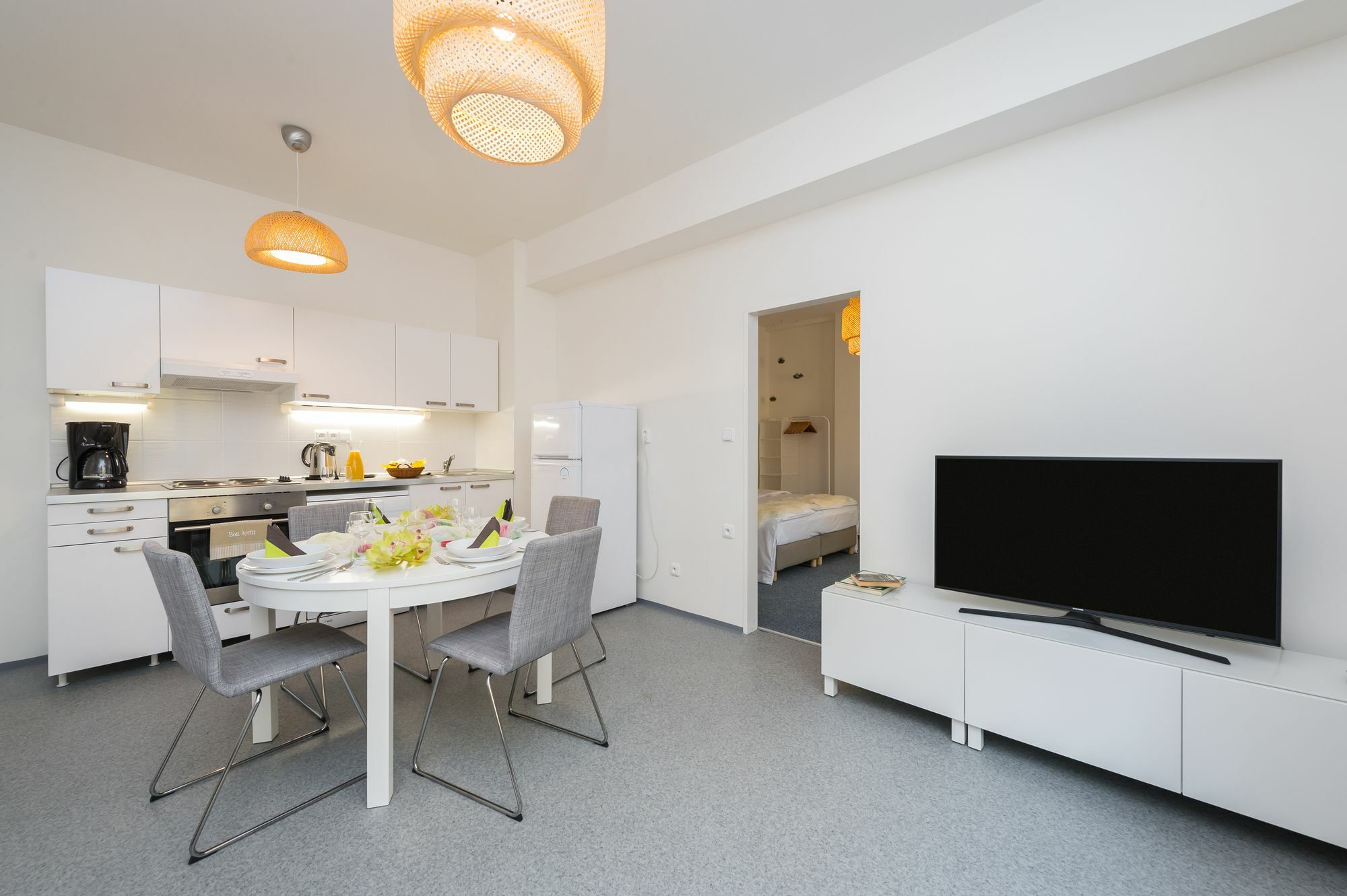Empirent Petrin Park 4*