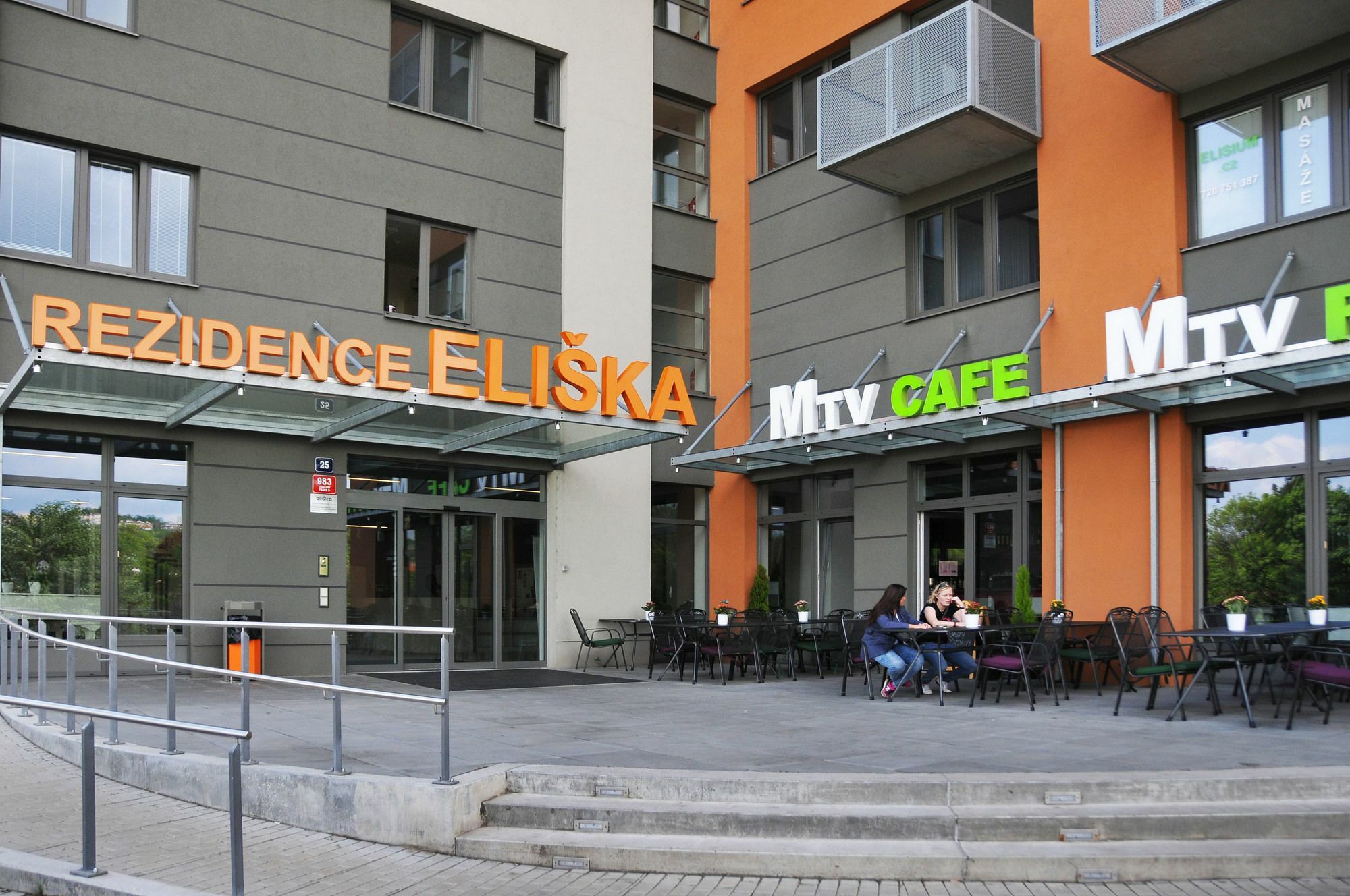 Apartment Freyova 25 Prague