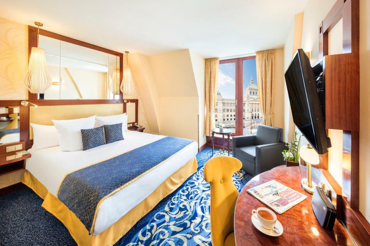 Otel Occidental Wilson 5*