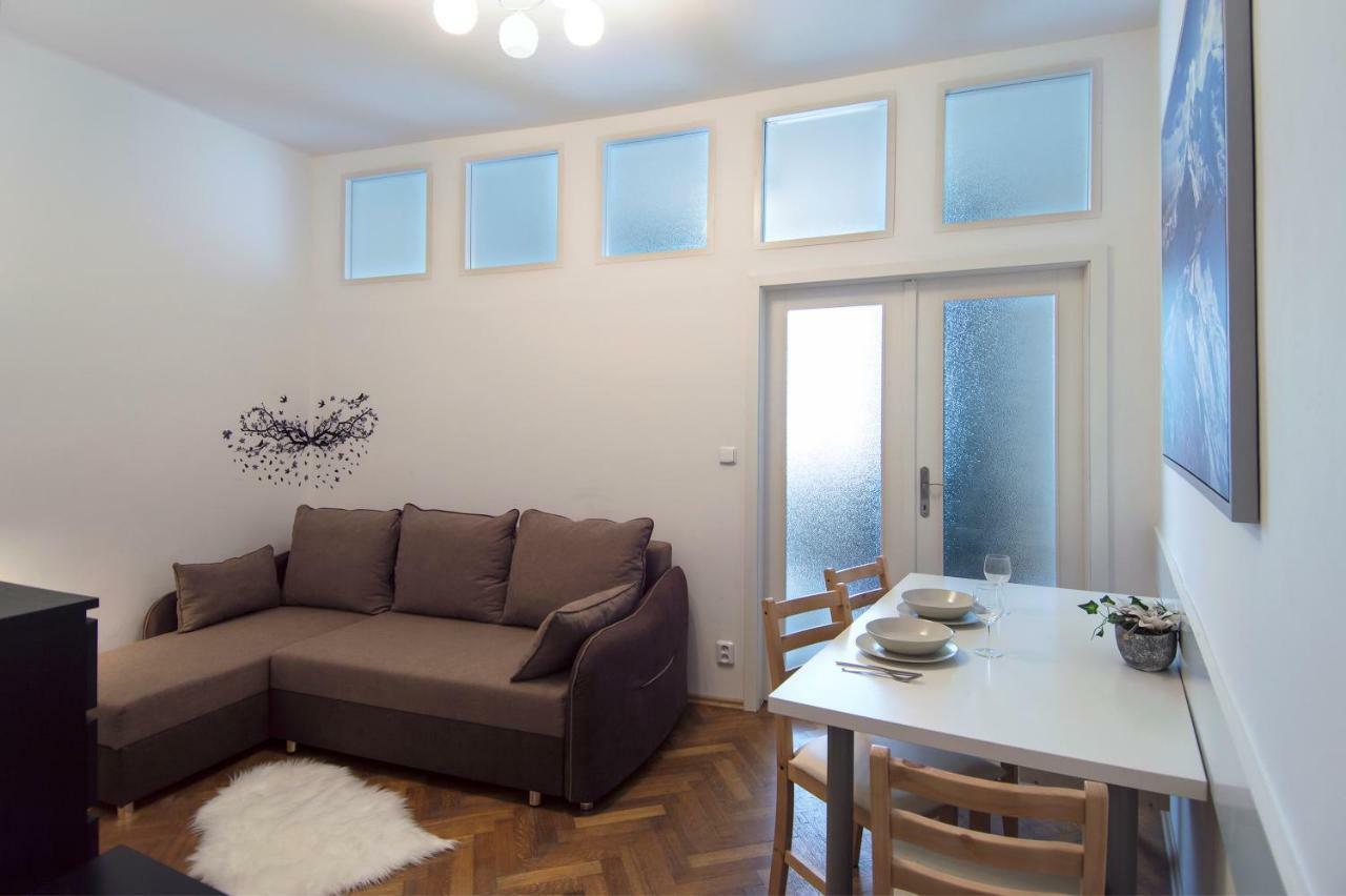 Modern Navratilova Ii Appartement Prague