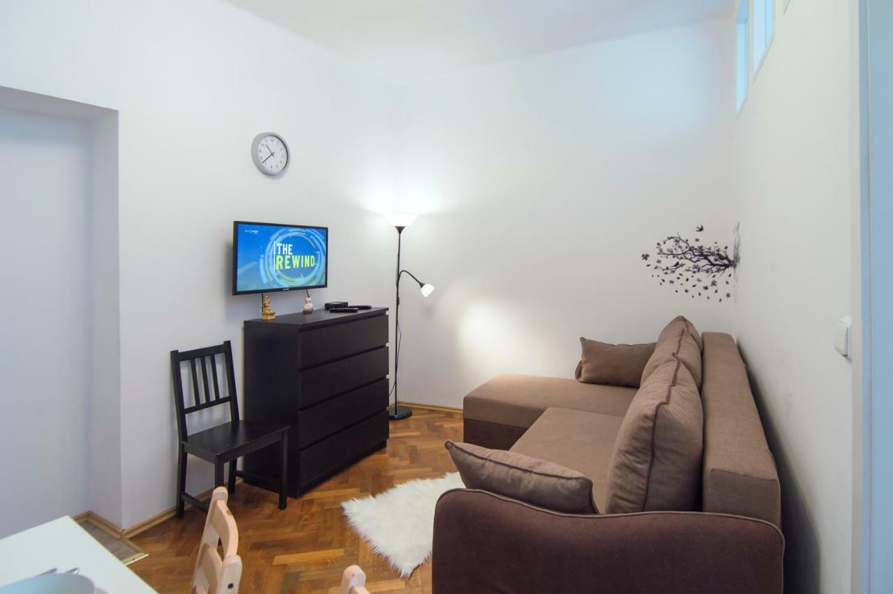 Modern Navratilova Ii Appartement *