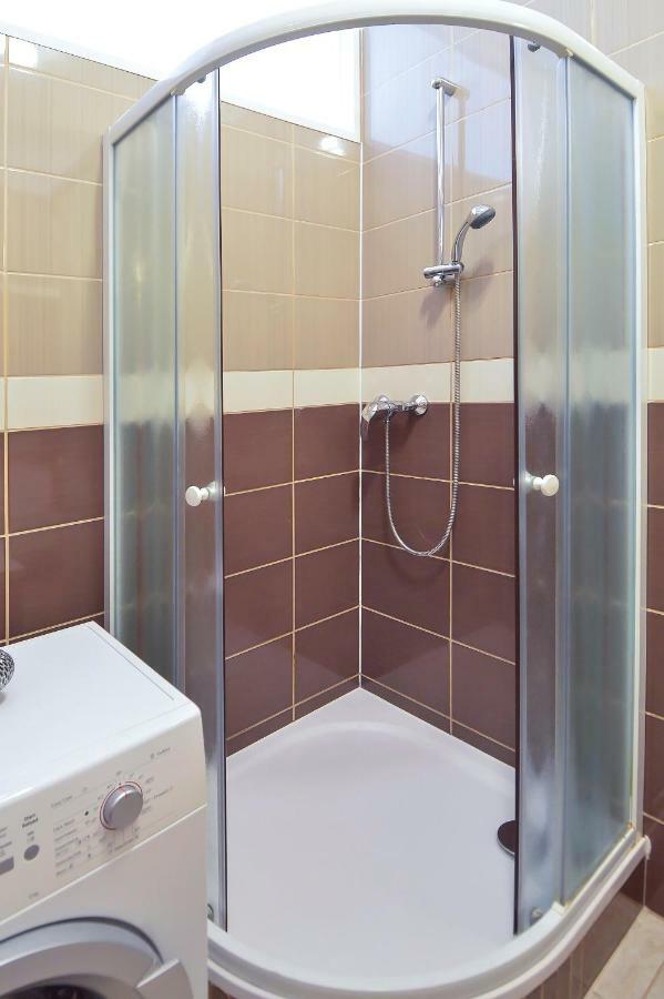 Appartement Modern Navratilova Ii *