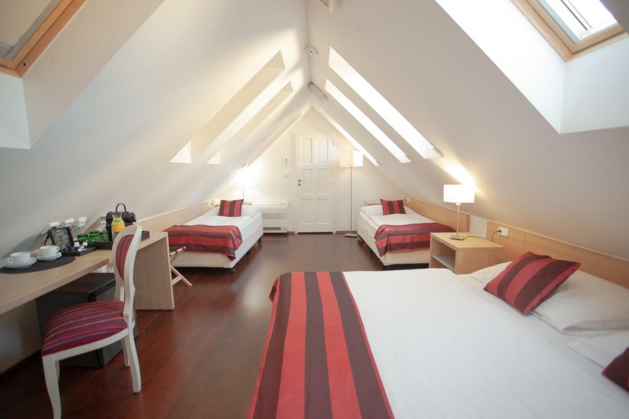 Hotel Little King U Malvaze 4*