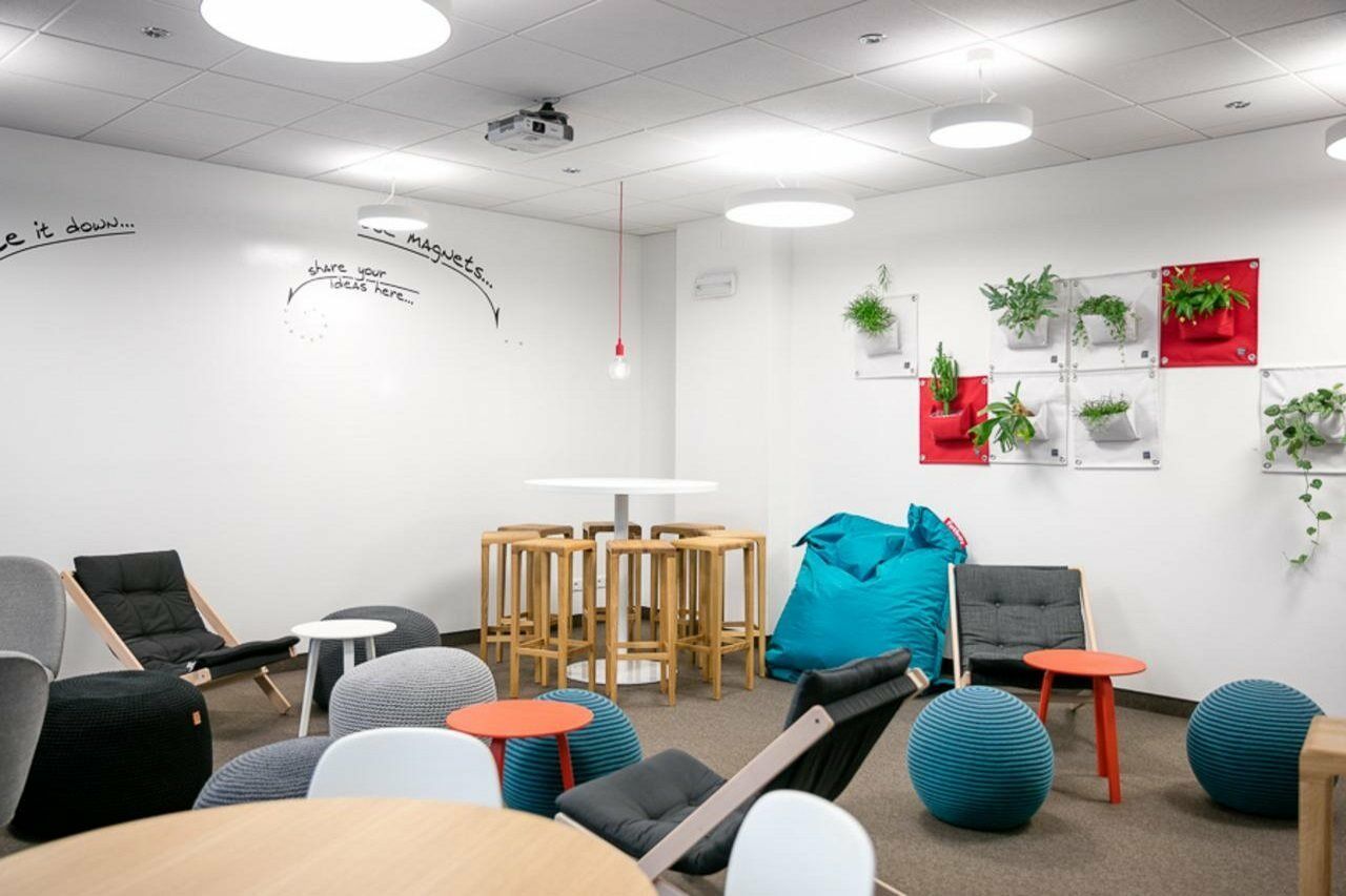 Ibis Wenceslas Square 3*
