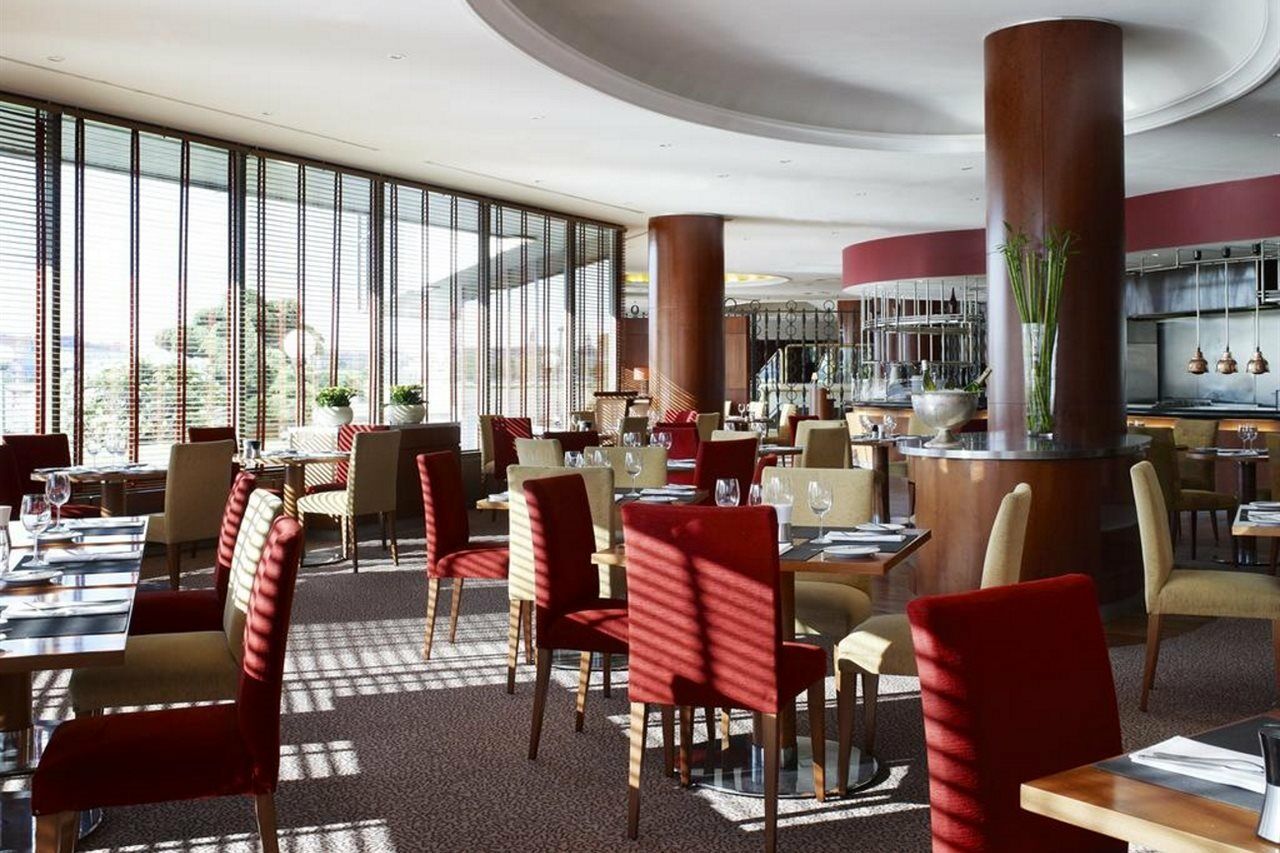 Hotel Grand Towers - Czech Leading