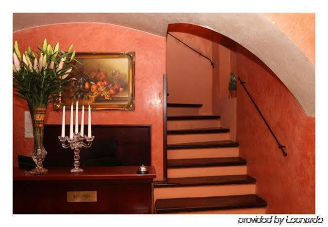 Golden Age Otel 3*