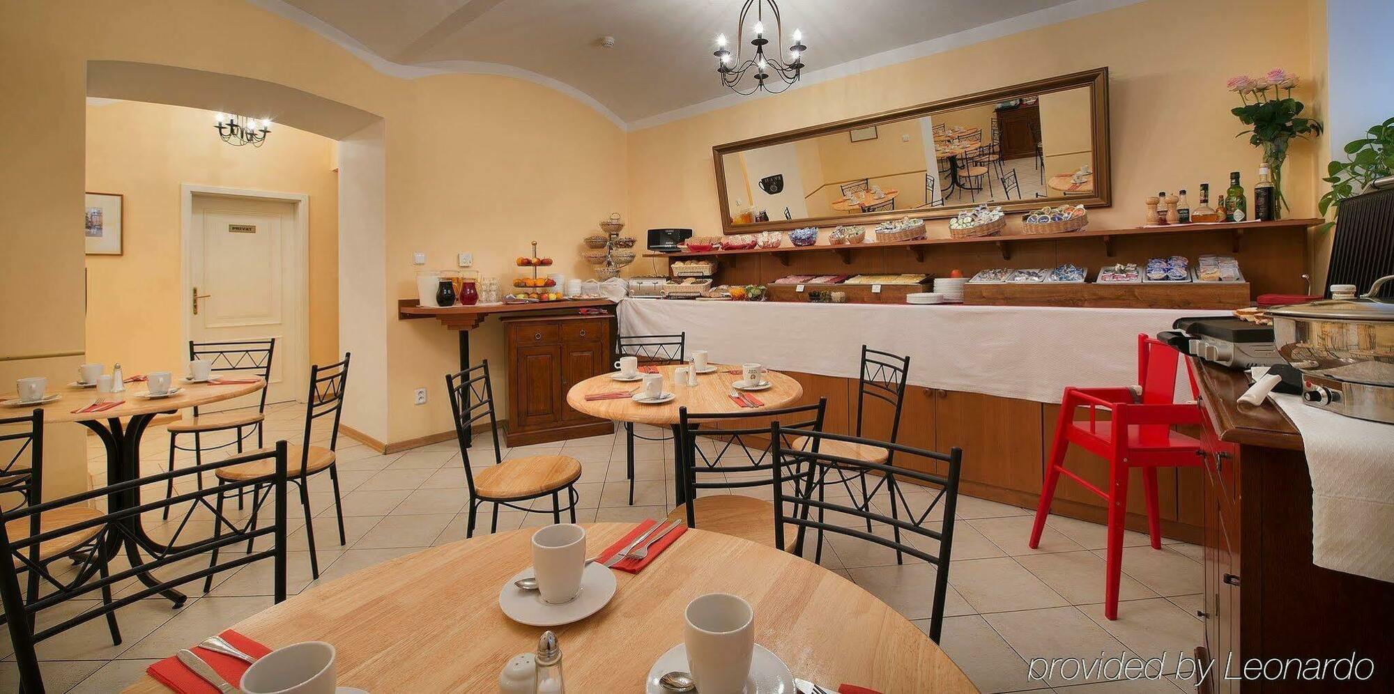 Hotel Suite Home Prague Apart Otel Prag