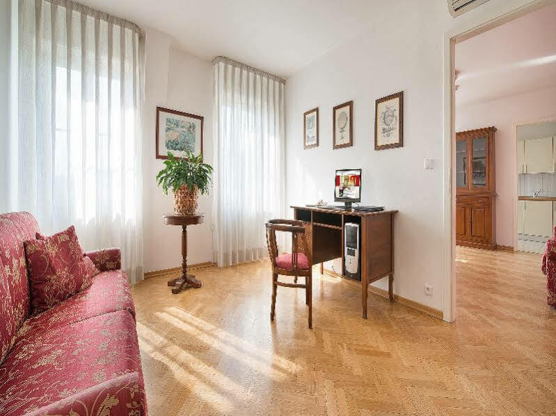 Hotel Suite Home Prague 4* Prague