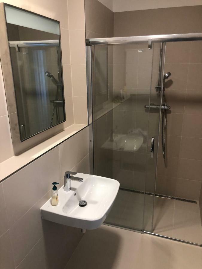 Apartment Luxury With Private Garden Prague