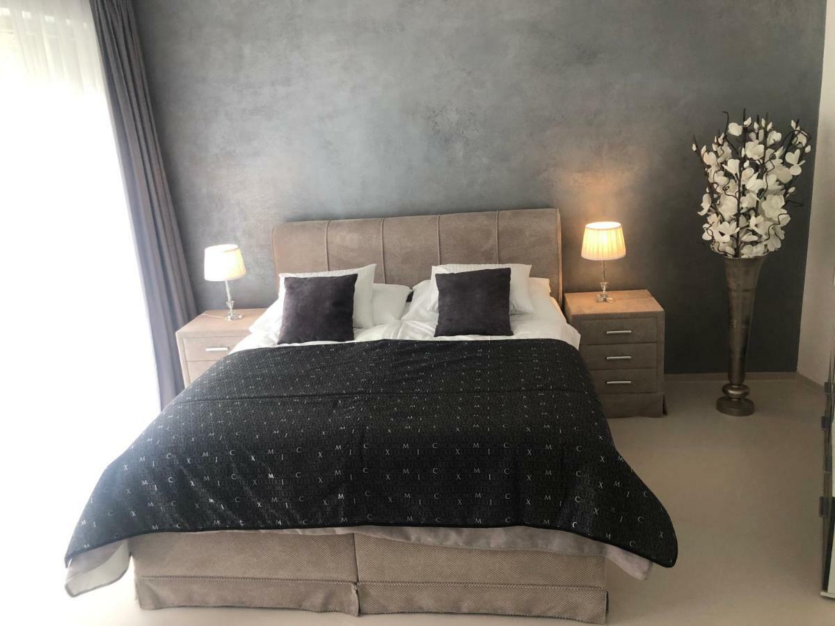 Apartment Luxury With Private Garden *