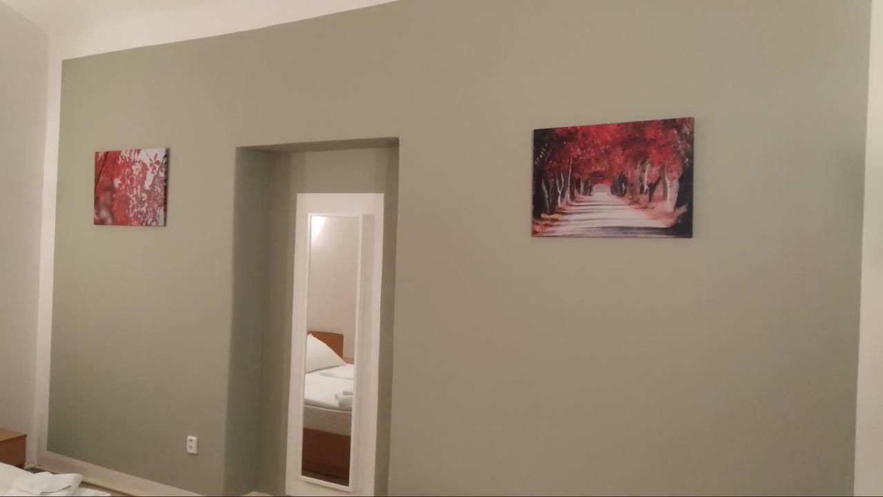 Ruzova Spot Apartment Prague