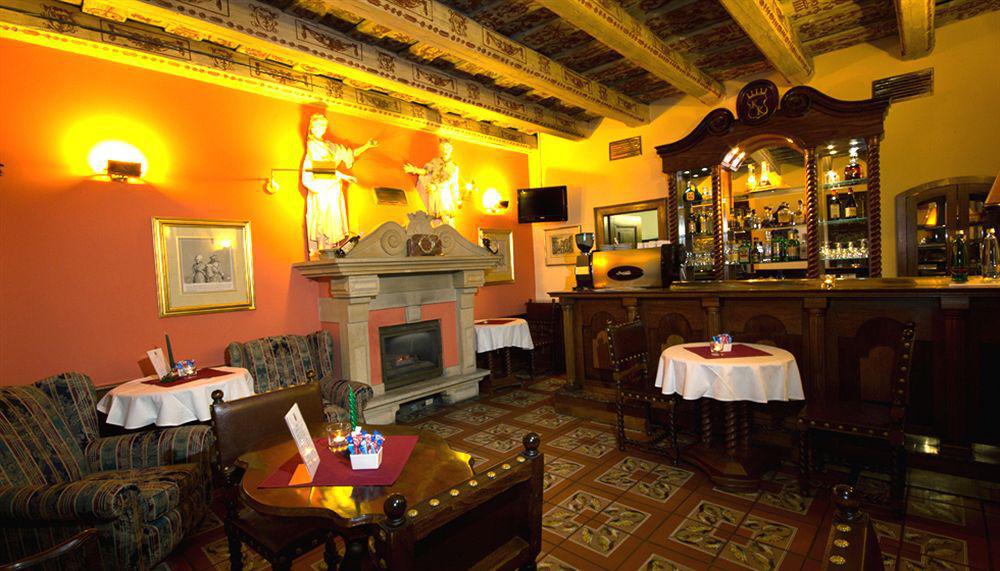 The King Charles Hotel