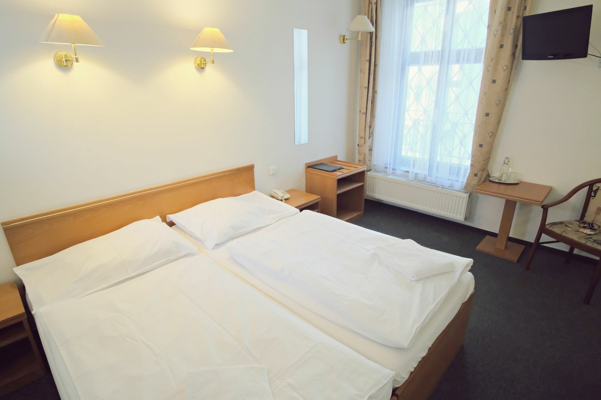 Hostel Sir Toby's Midtown Prague