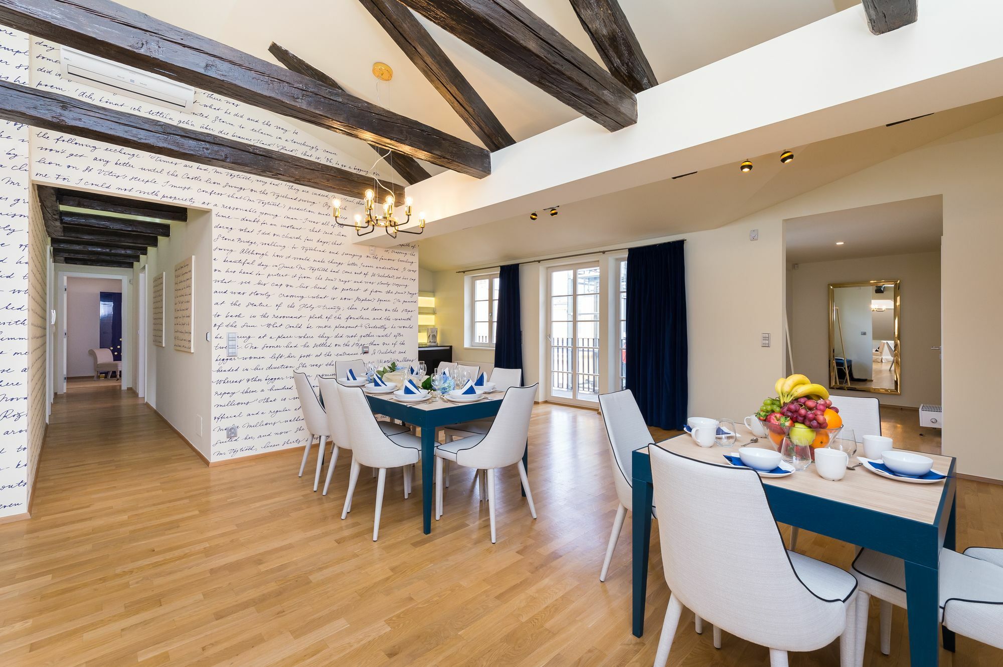 Empirent Mala Strana Apartment