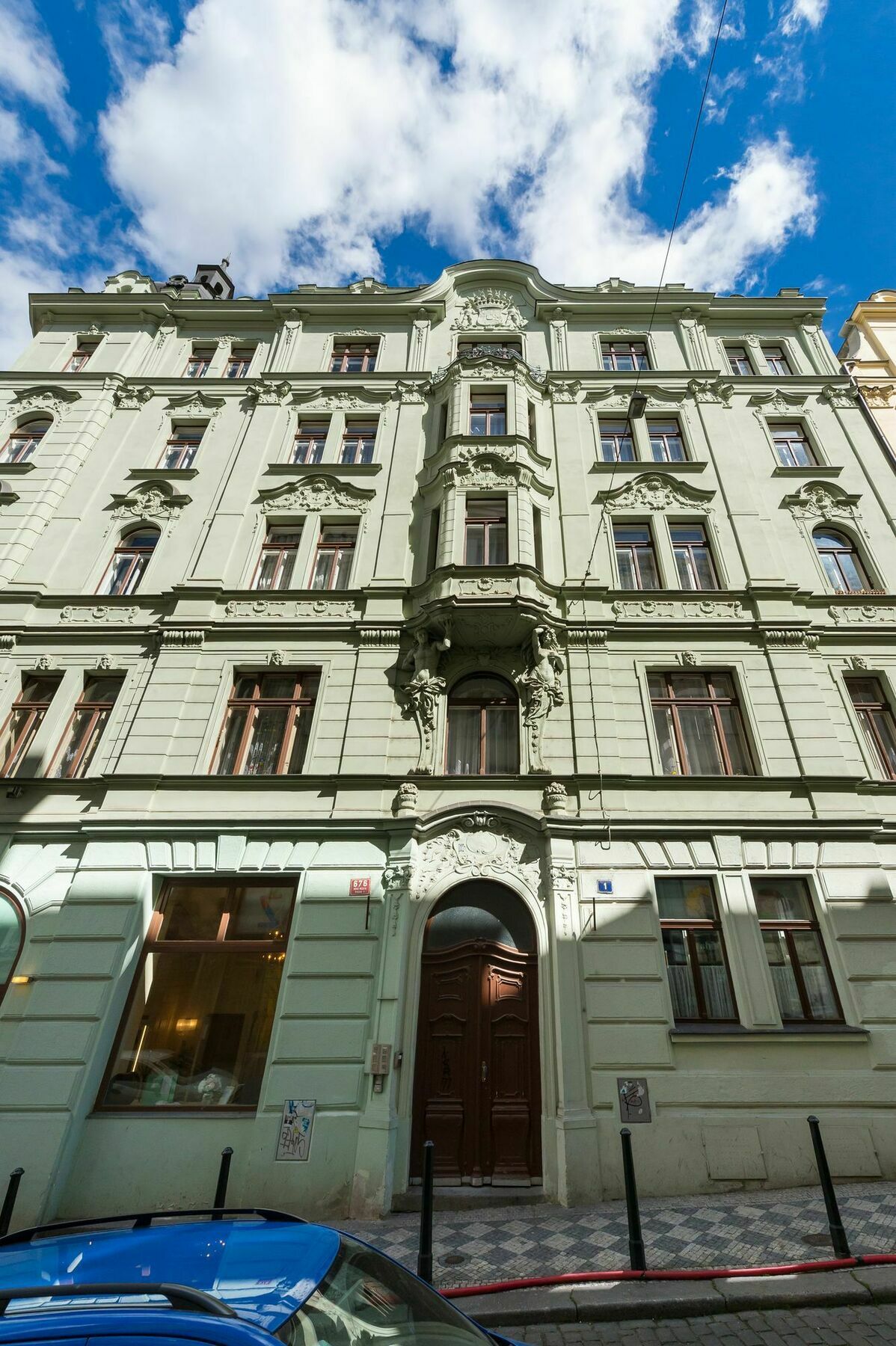 Empirent New Town * Prag