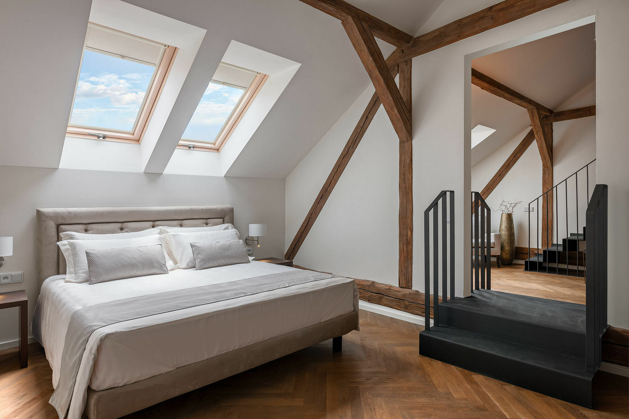 Aparthotel Limehome Halkova