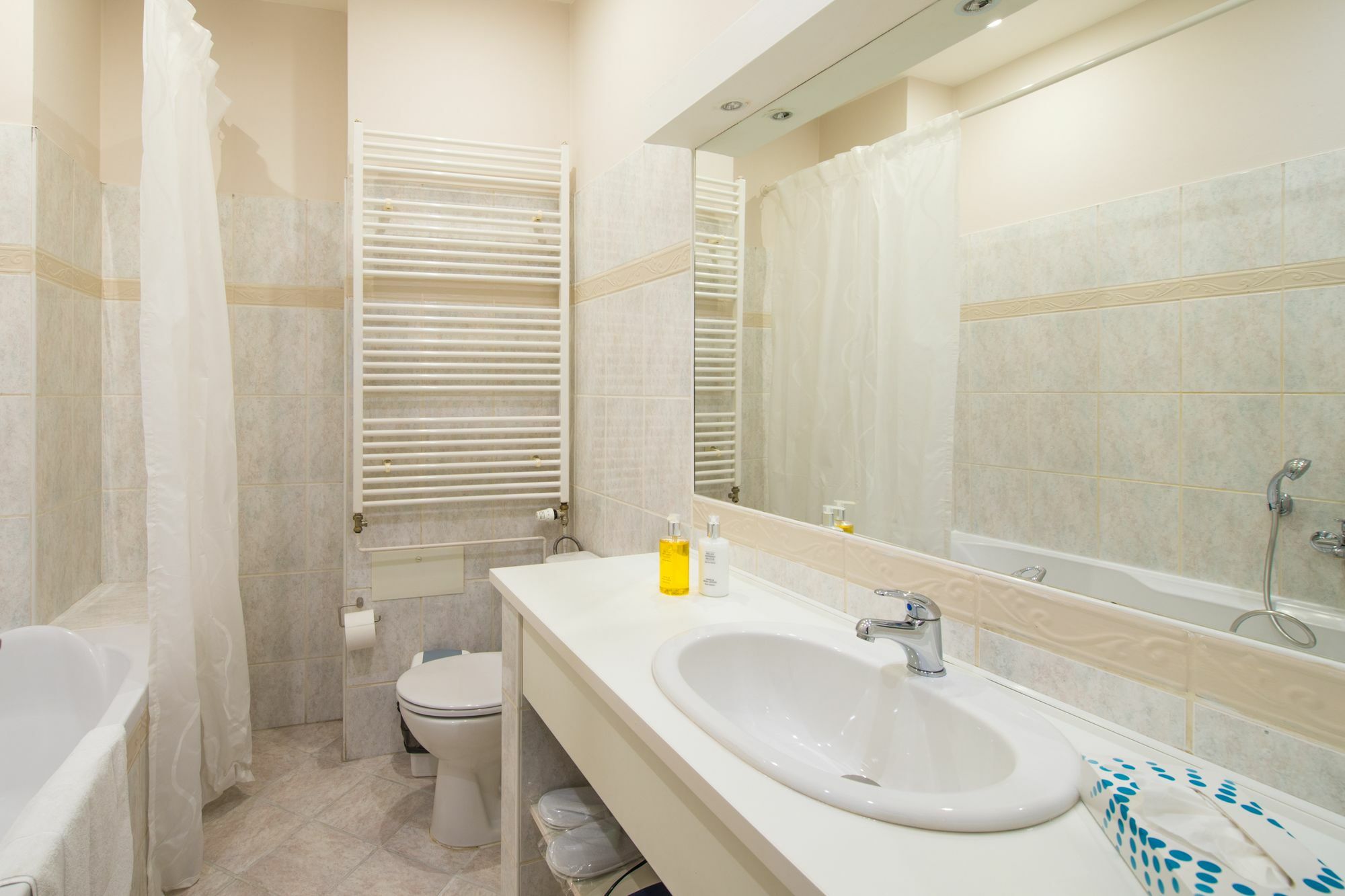 Rybna 2 Apartment *