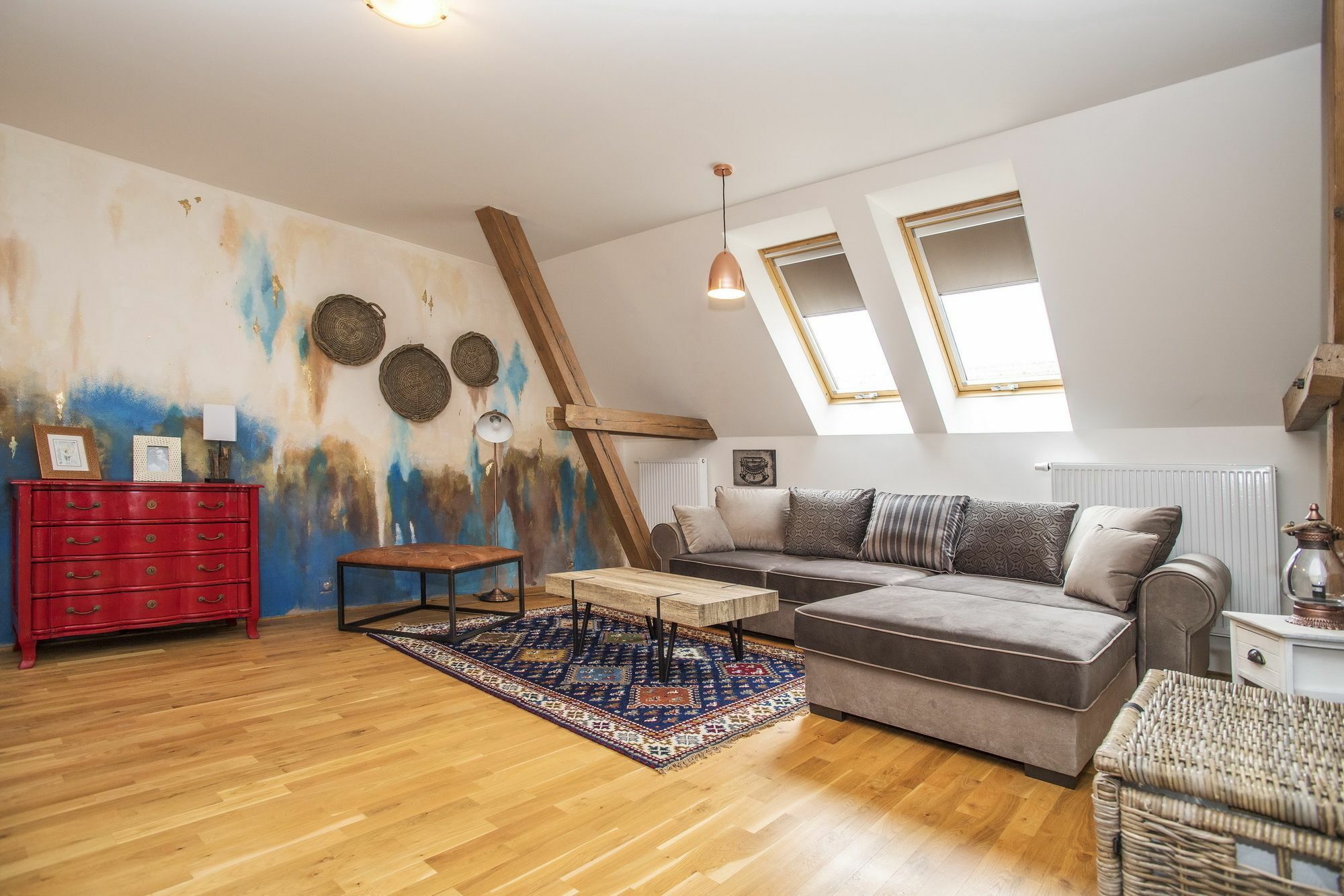Good Block Apartment