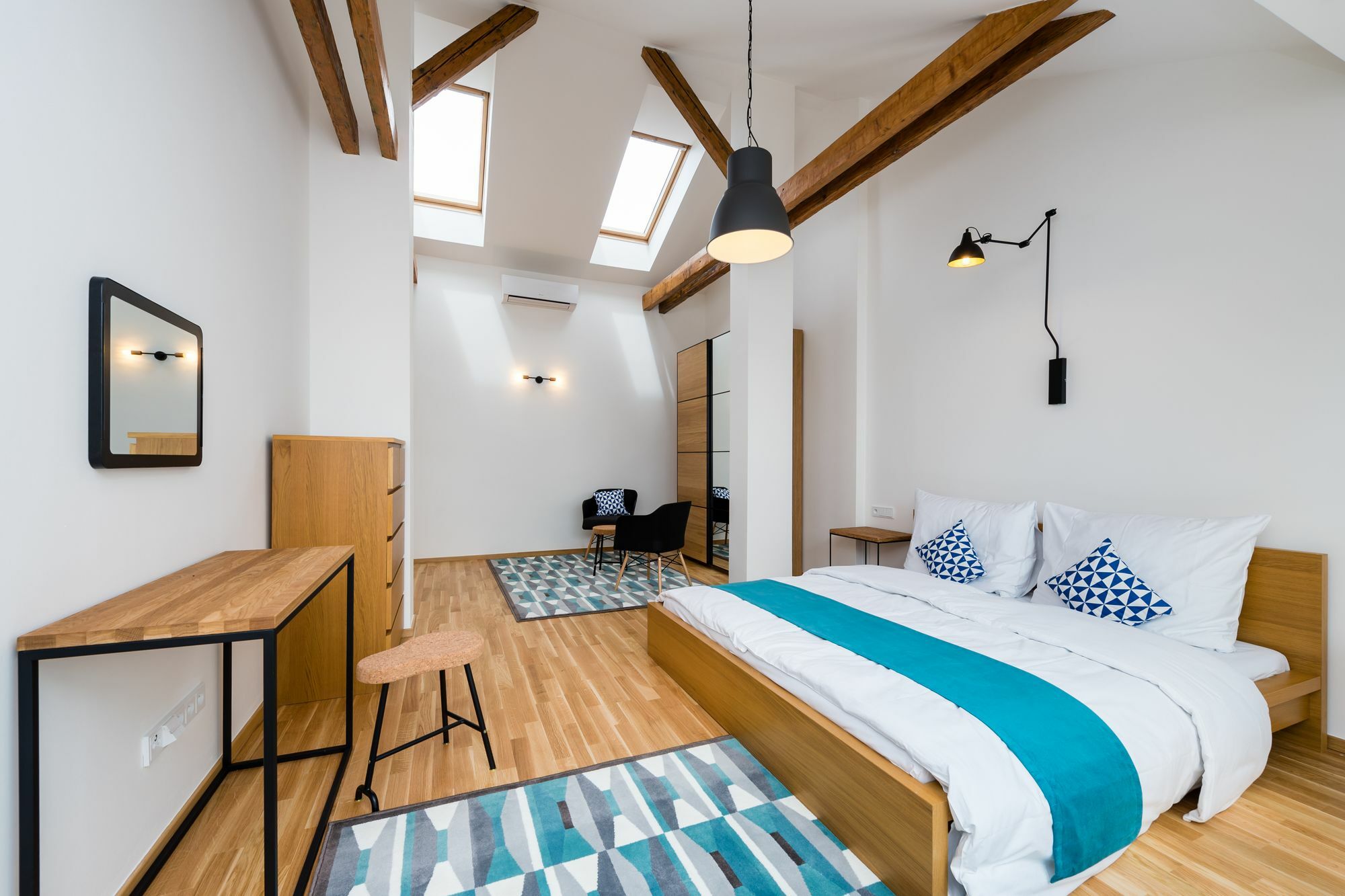 Empirent Wenceslas Square Apartamento *