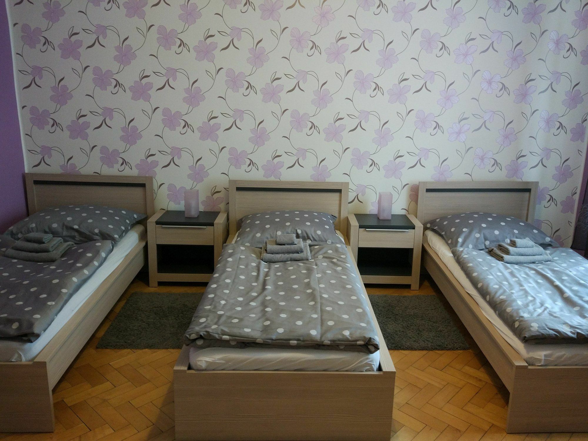 Apartment Tynska 7