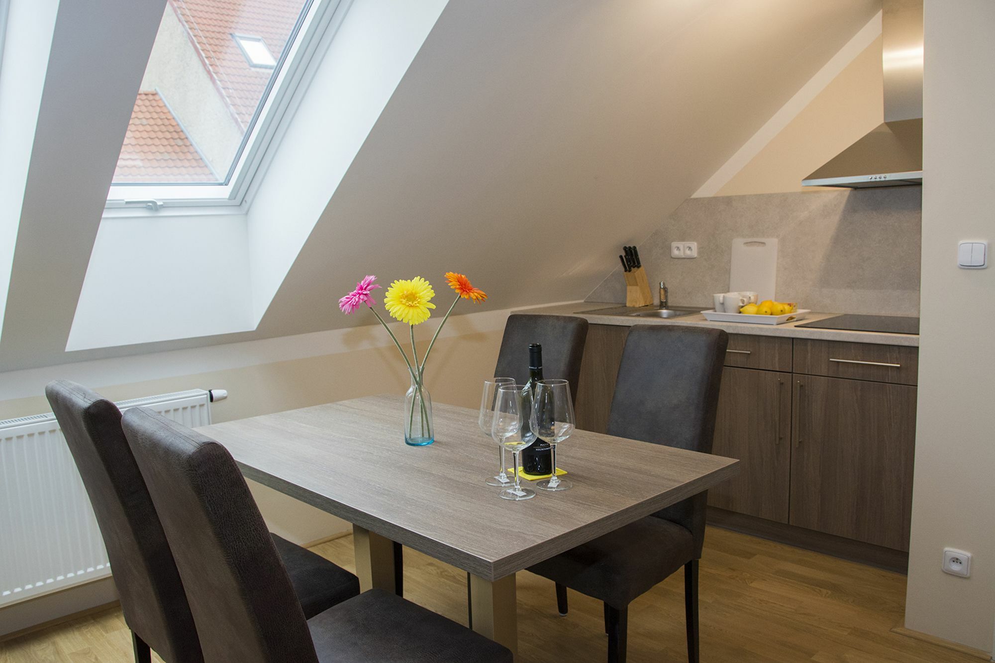 Limes Aparthotel 4*