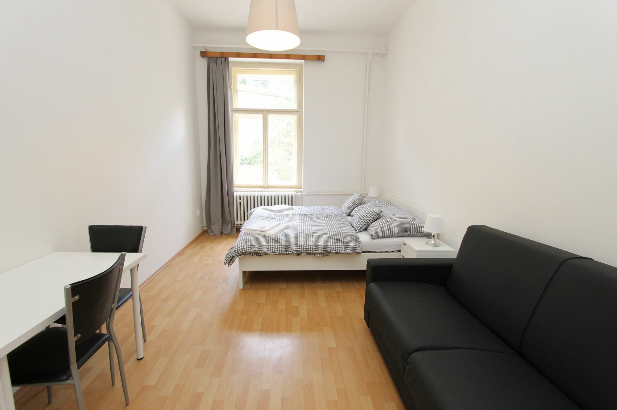 Apartment Zizka Prague