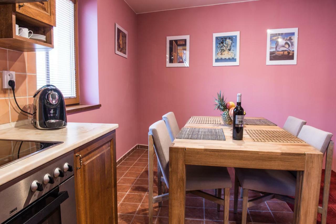 Apartment Spacious And Quiet Attic Flat In Centre *