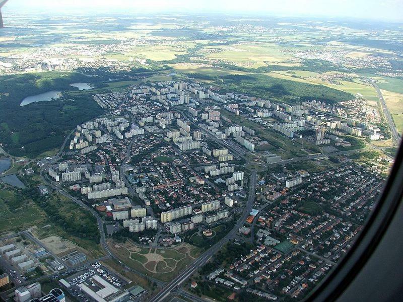 Scirocco - Two Bedroom Apartamento Praga