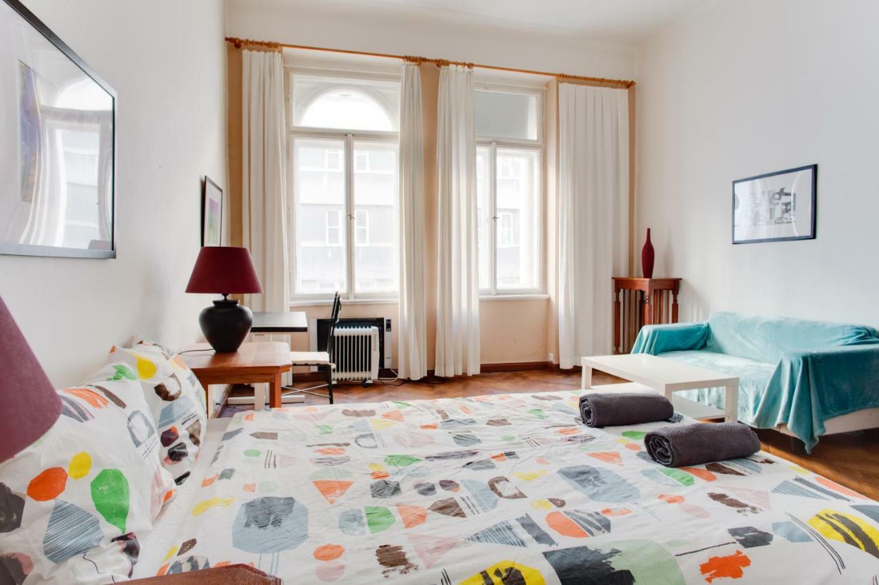 Apartamento By Namesti Miru